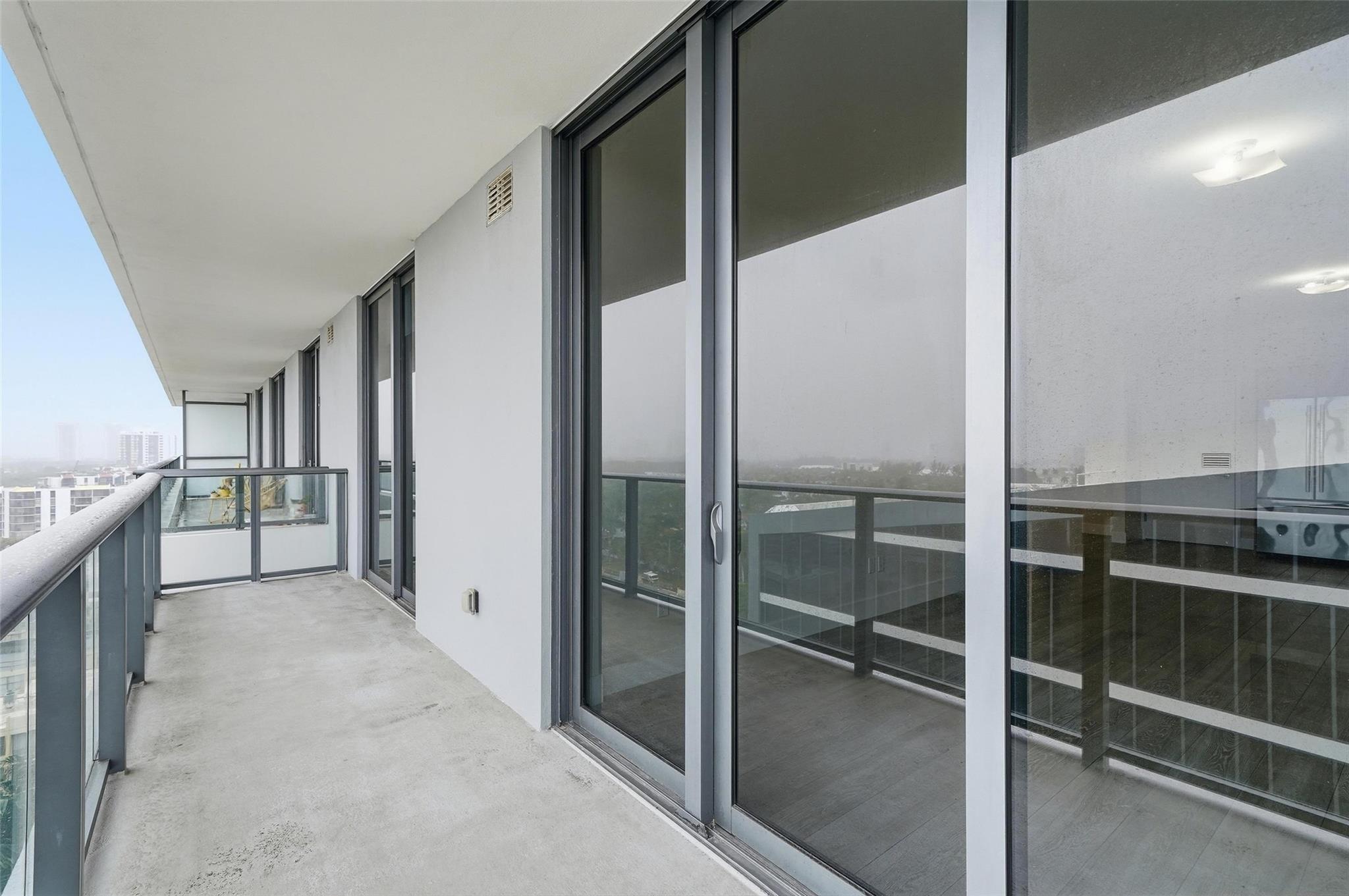 2960 NE 207th St #1108 Miami, FL 33180