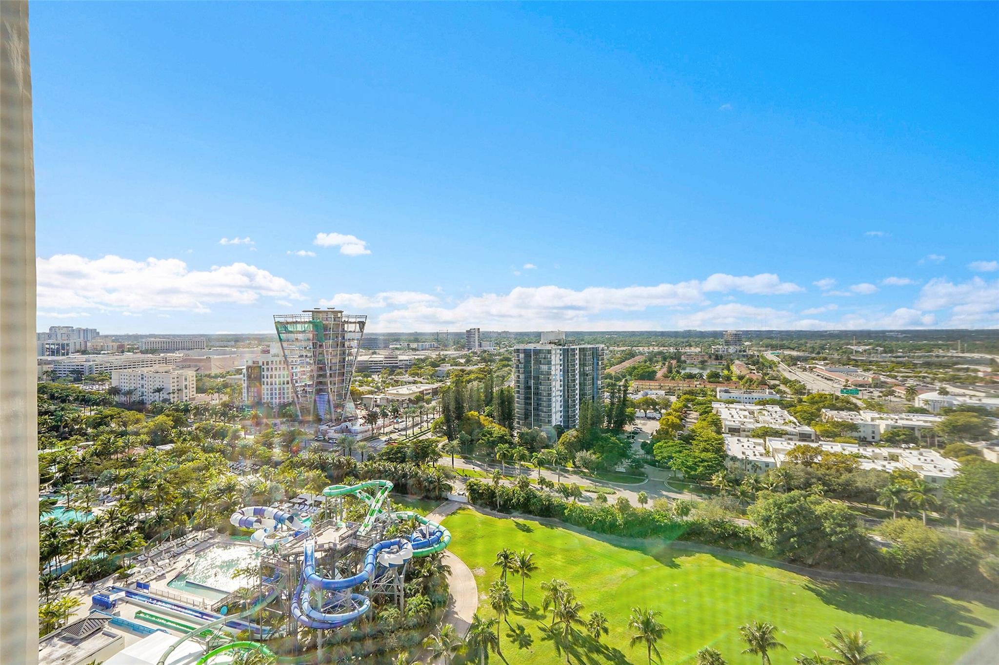 20335 W Country Clb Dr #2210 Aventura, FL 33180
