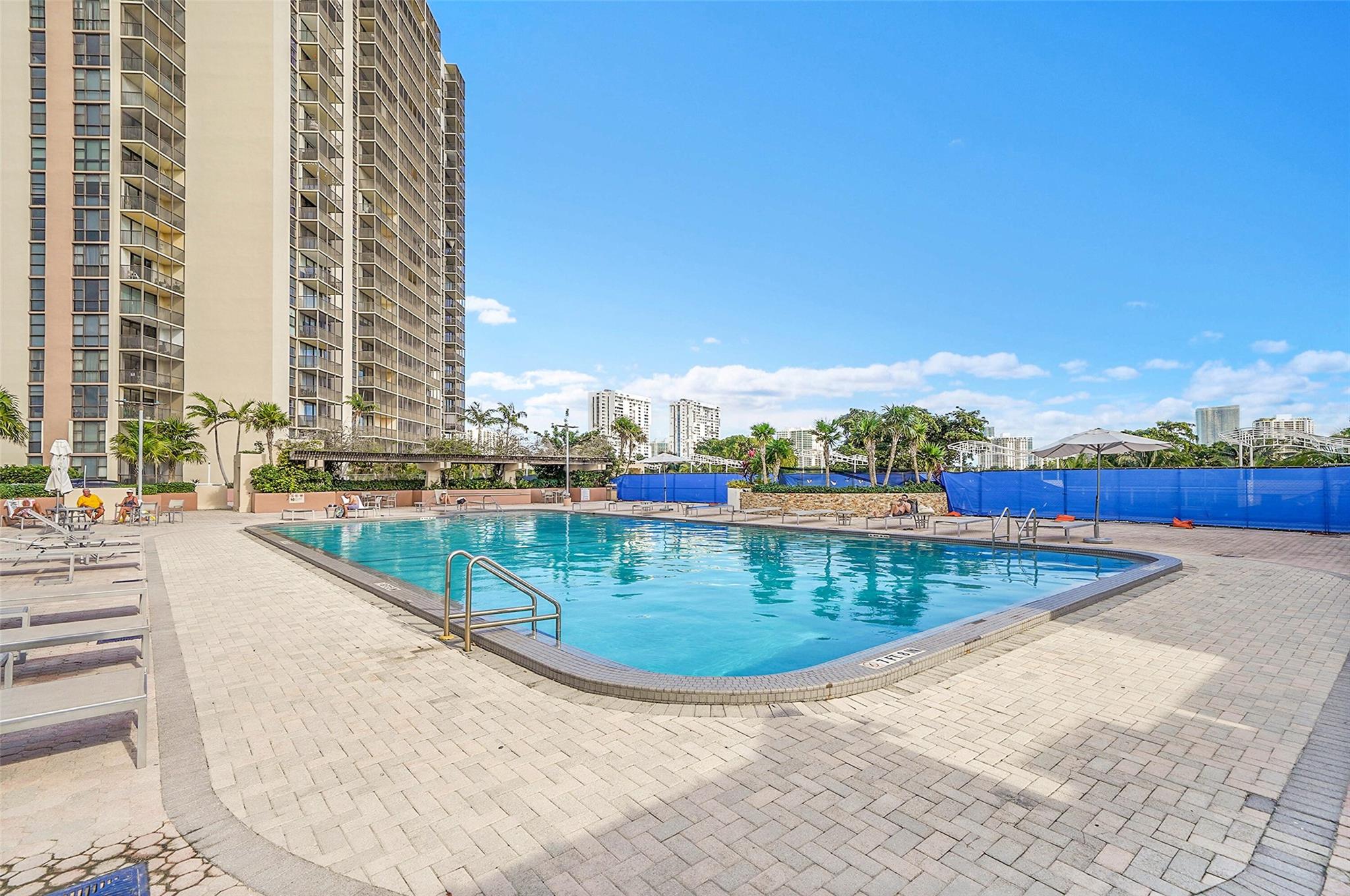 20335 W Country Clb Dr #2210 Aventura, FL 33180