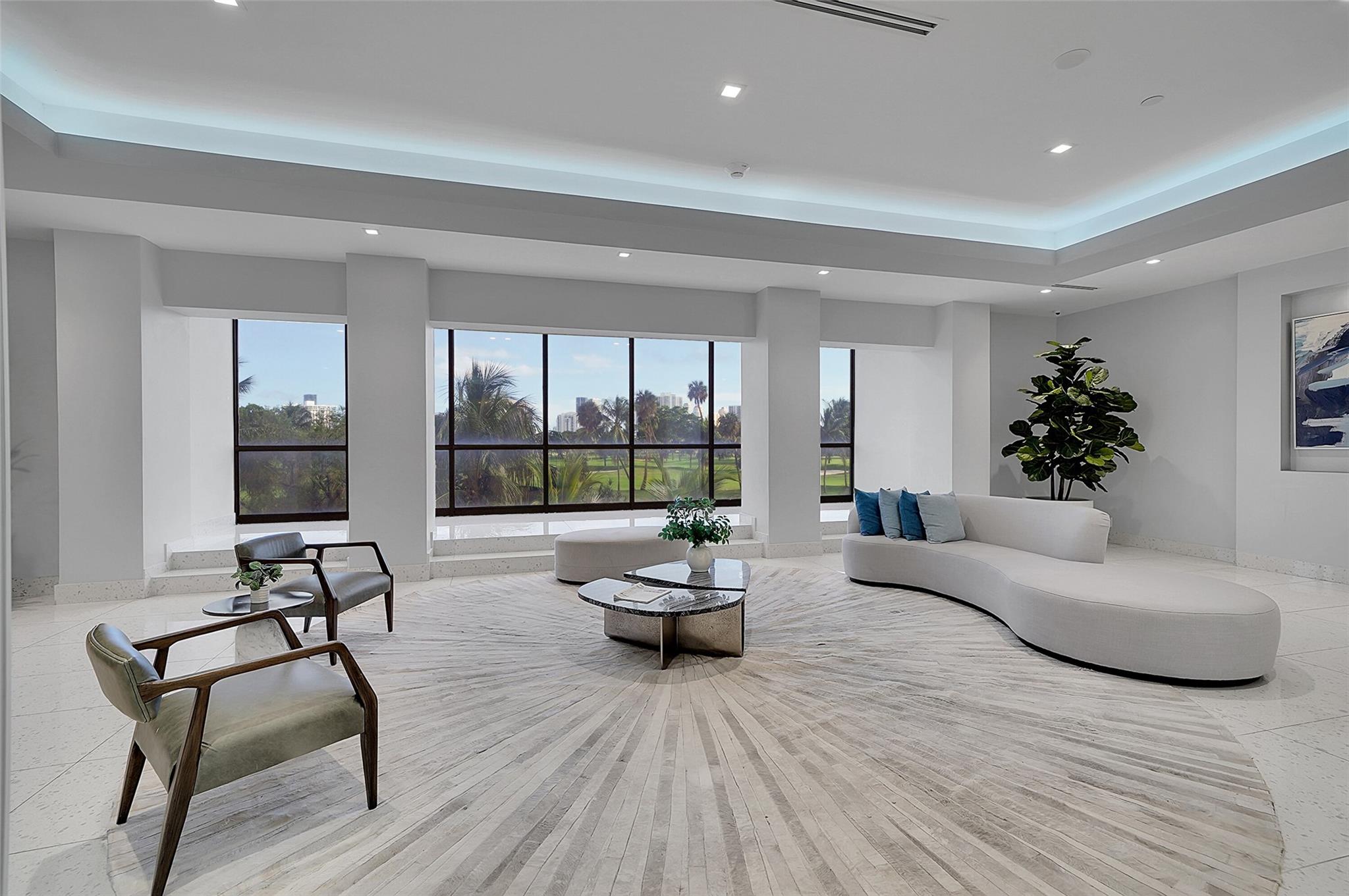 20335 W Country Clb Dr #2210 Aventura, FL 33180