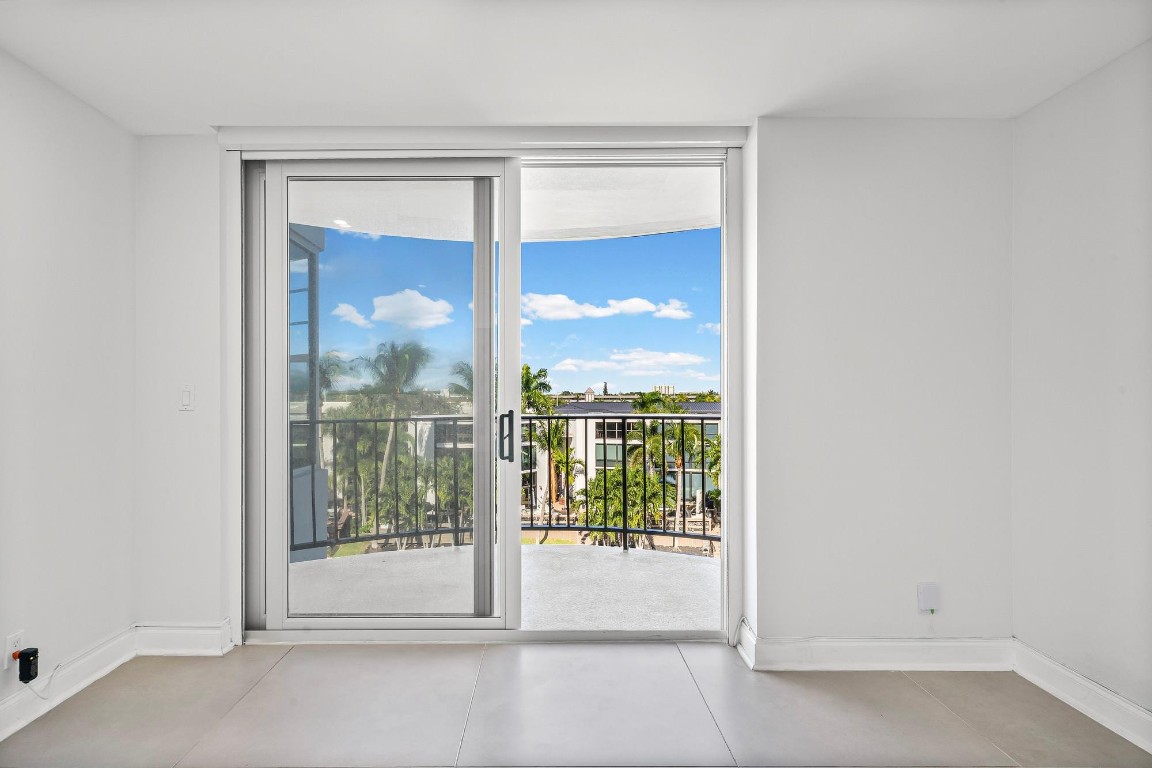 3051 NE 48th St #404 Fort Lauderdale, FL 33308