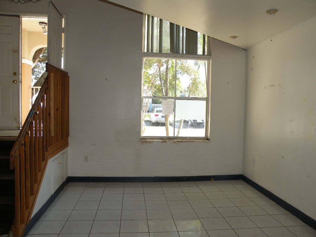 4415 SW 72th Ter Davie, FL 33314