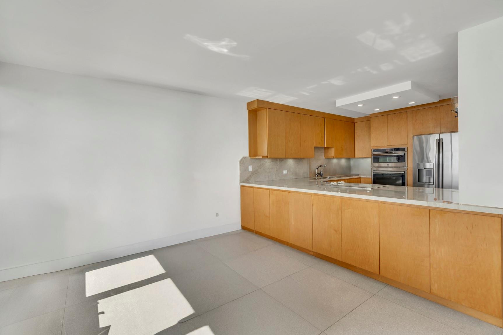 11930 N Bayshore #404 North Miami, FL 33181