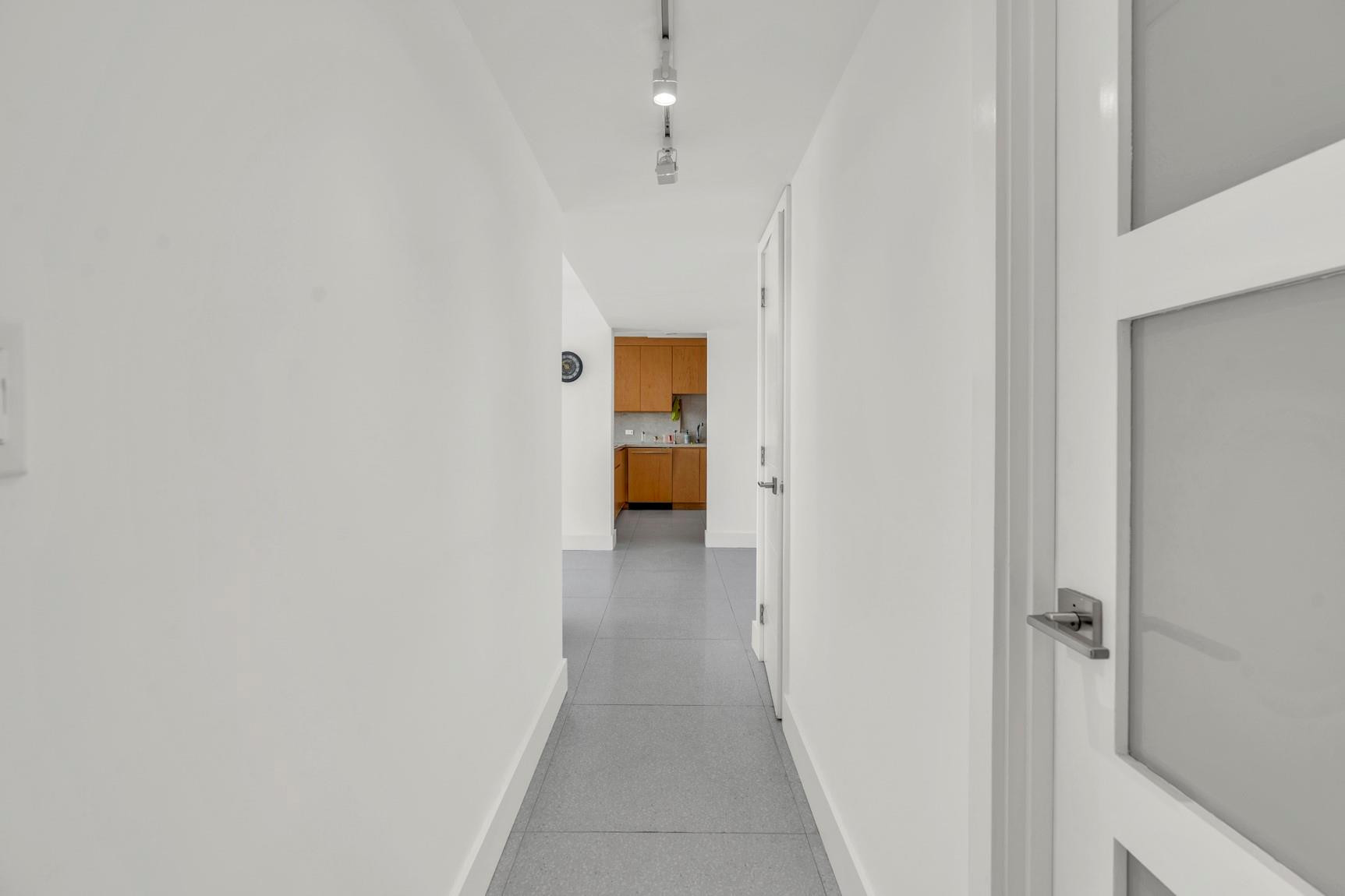 11930 N Bayshore #404 North Miami, FL 33181