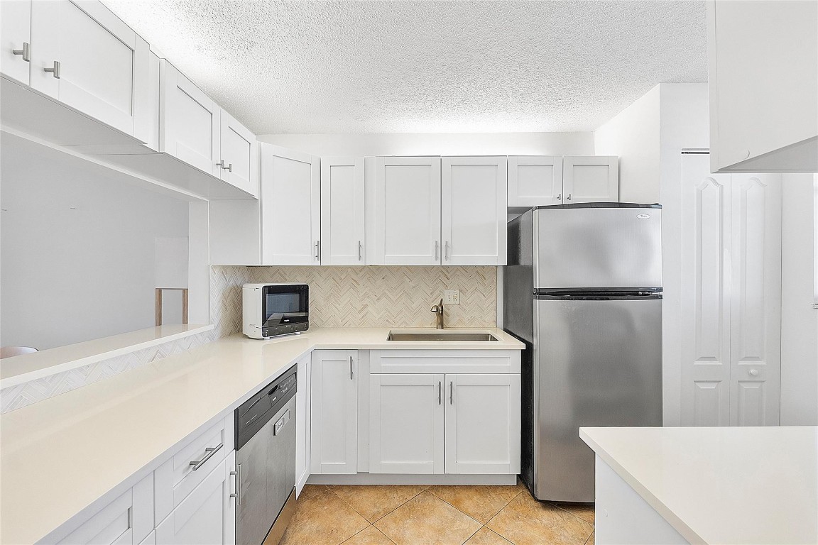 5300 NE 24th #425c Fort Lauderdale, FL 33308