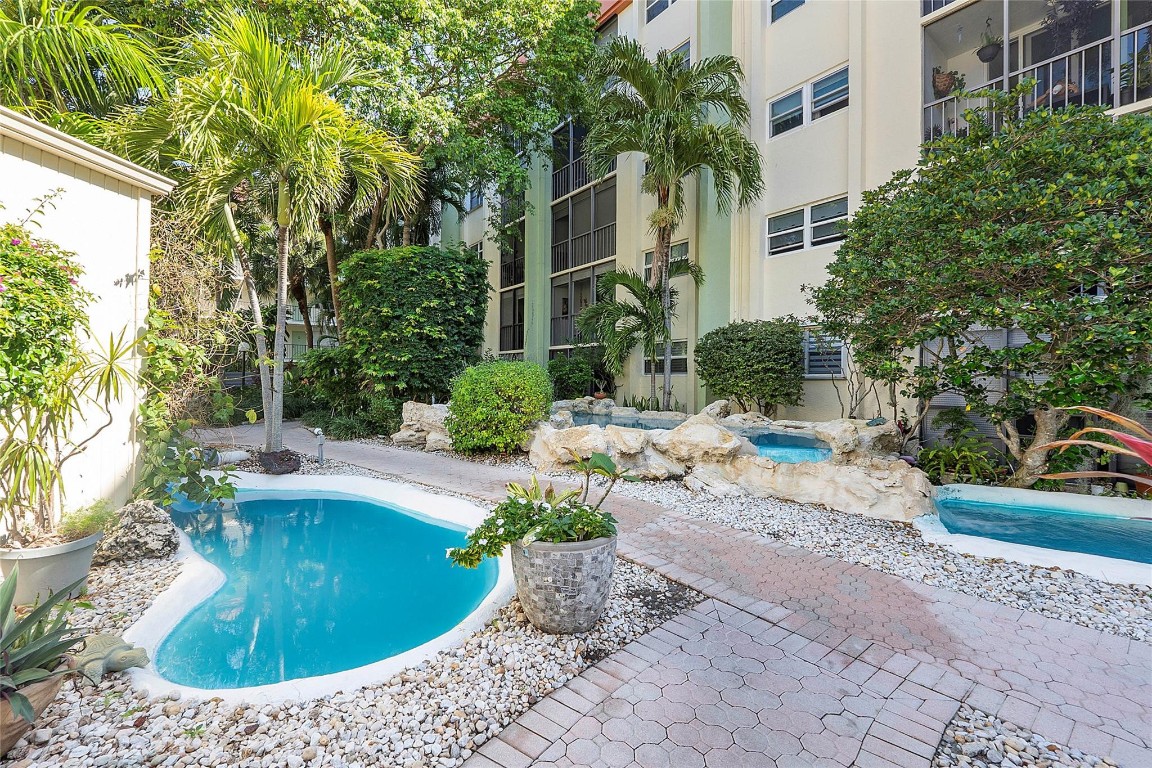 5300 NE 24th #425c Fort Lauderdale, FL 33308