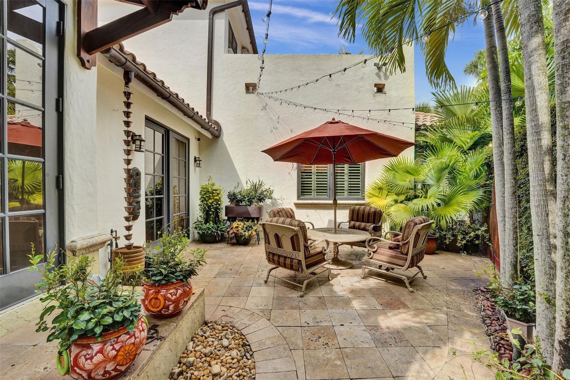 2321 SW 26th Fort Lauderdale, FL 33312