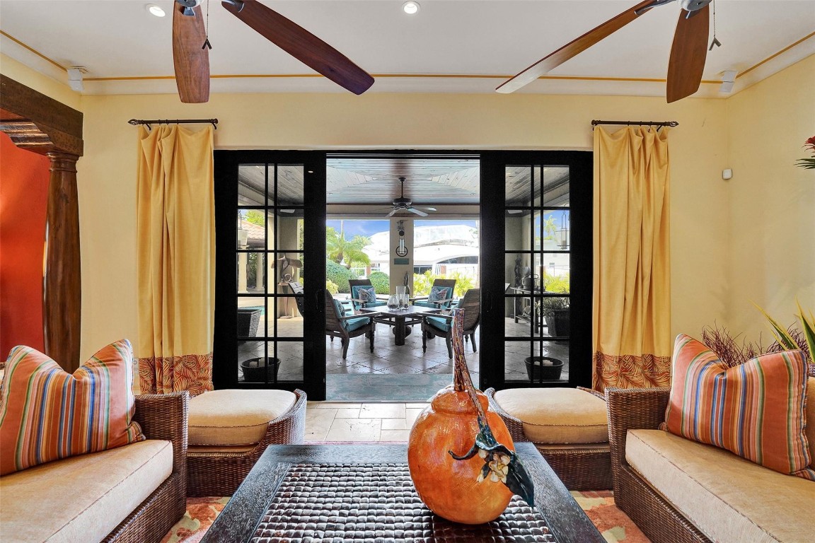 2321 SW 26th Fort Lauderdale, FL 33312