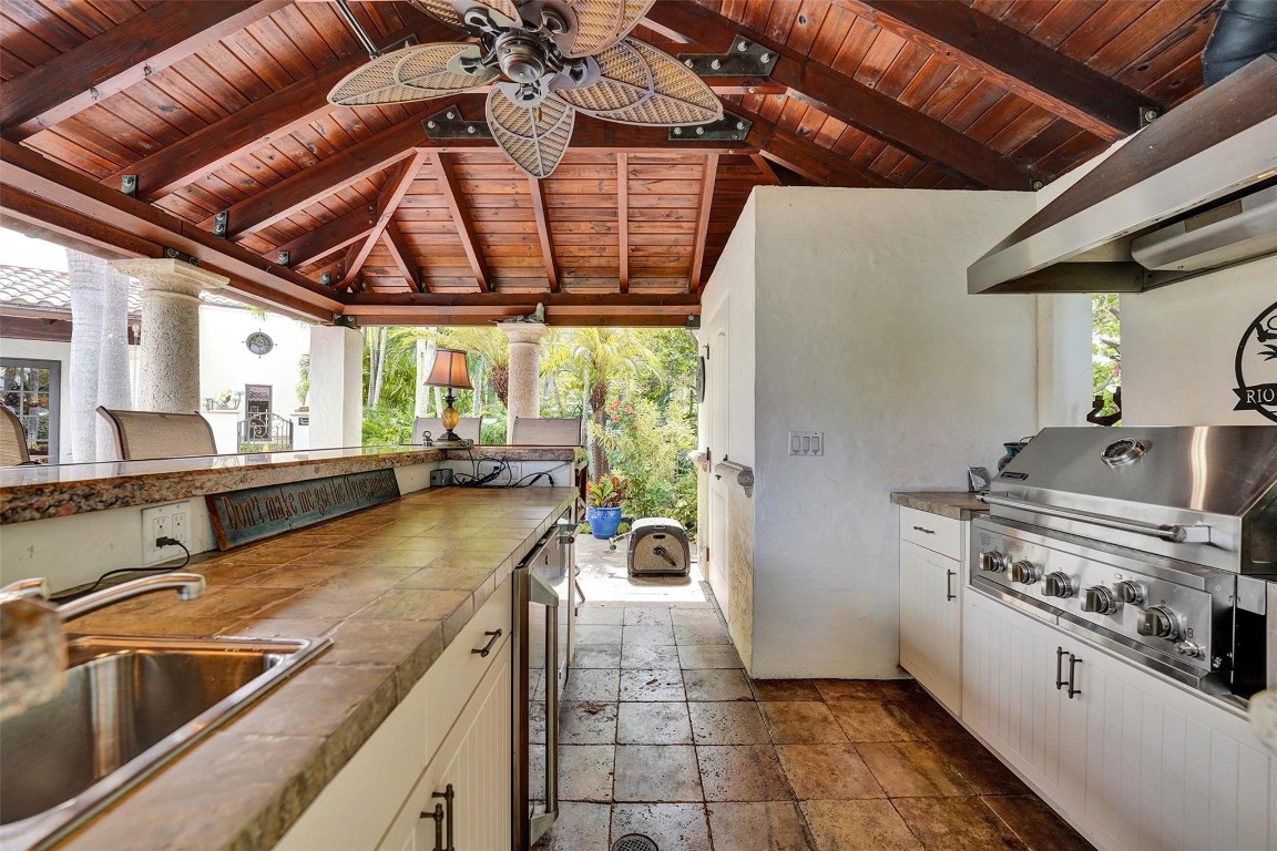 2321 SW 26th Fort Lauderdale, FL 33312