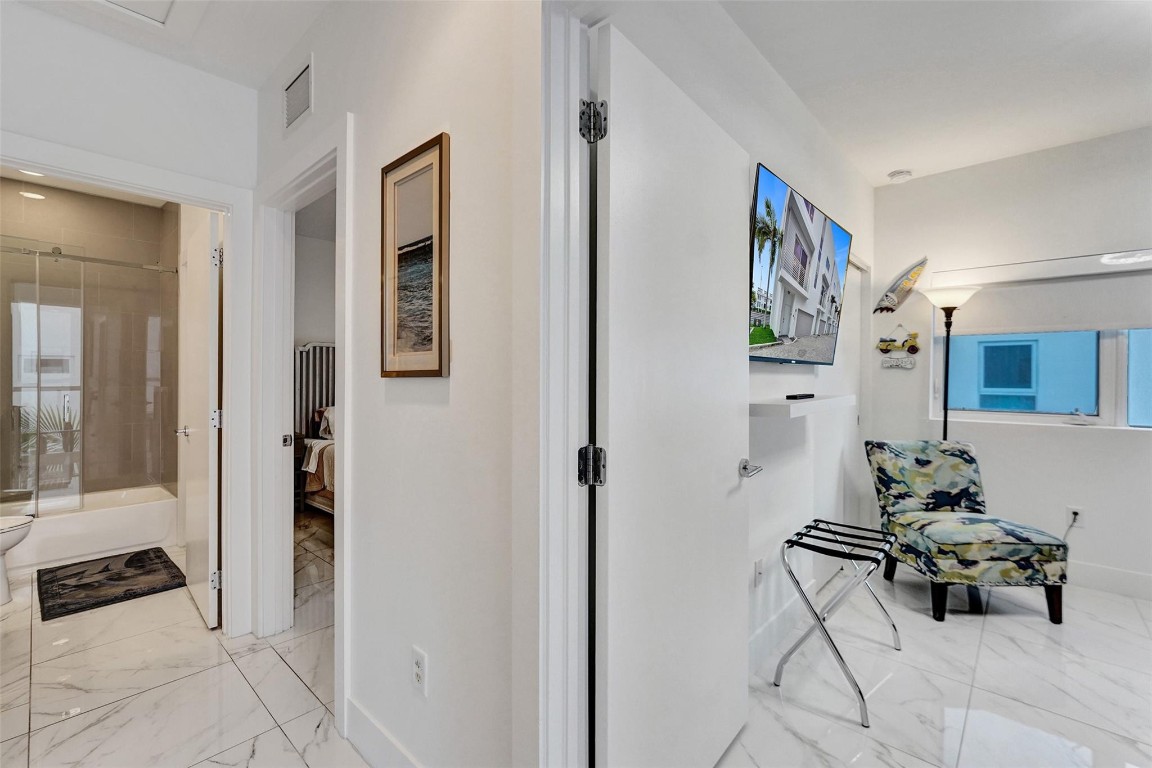 1371 N Ocean Pompano Beach, FL 33062