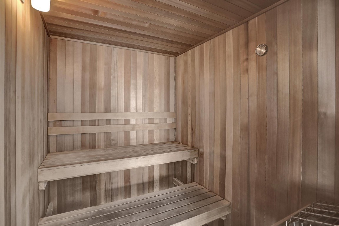 1371 N Ocean Pompano Beach, FL 33062