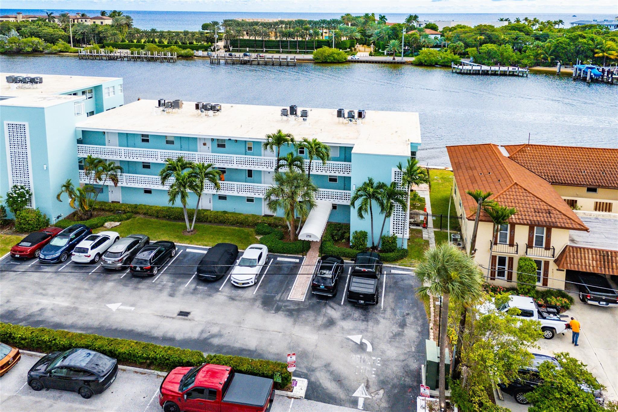 2758 NE 30th #3A Lighthouse Point, FL 33064