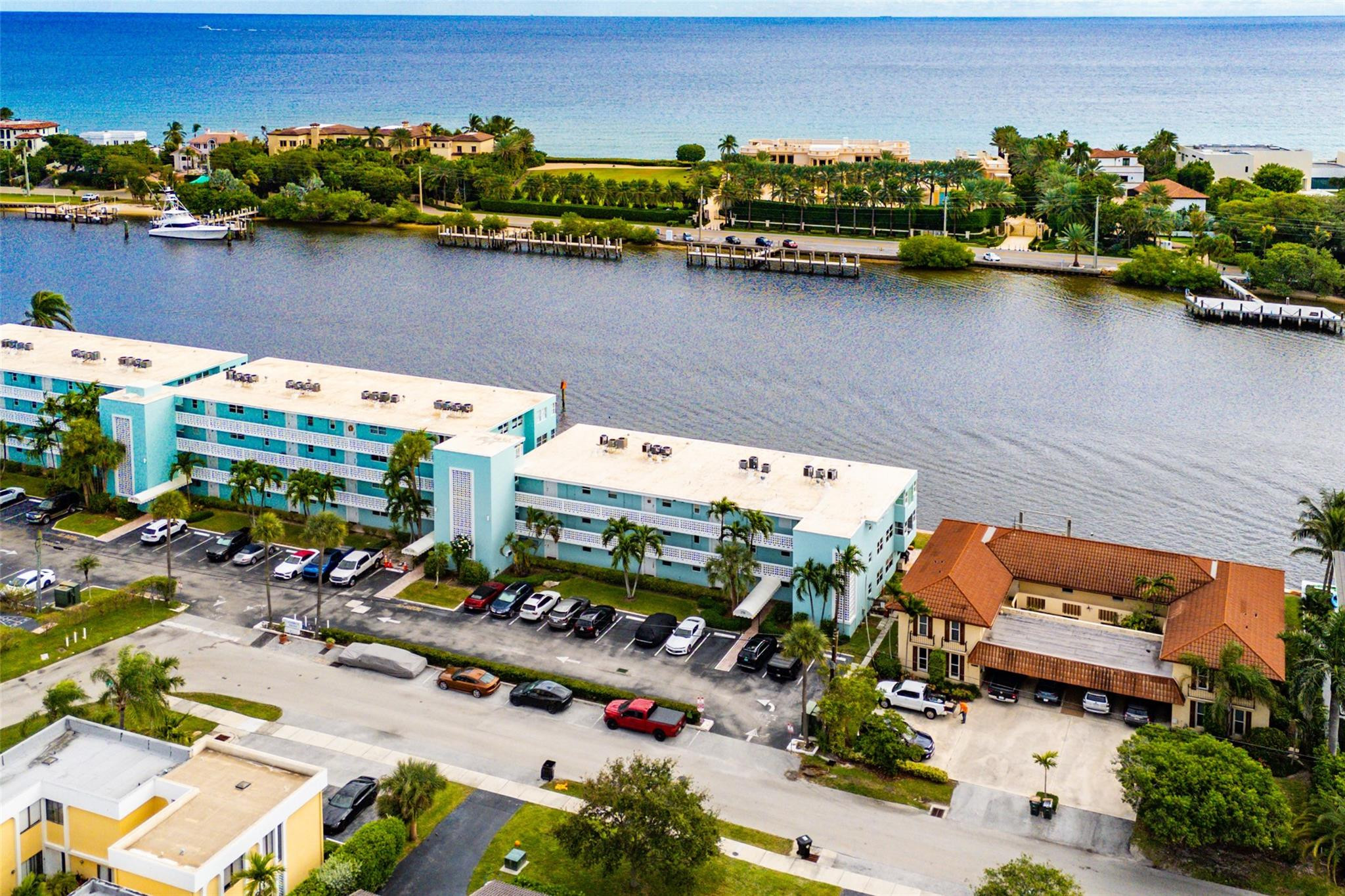 2758 NE 30th #3A Lighthouse Point, FL 33064