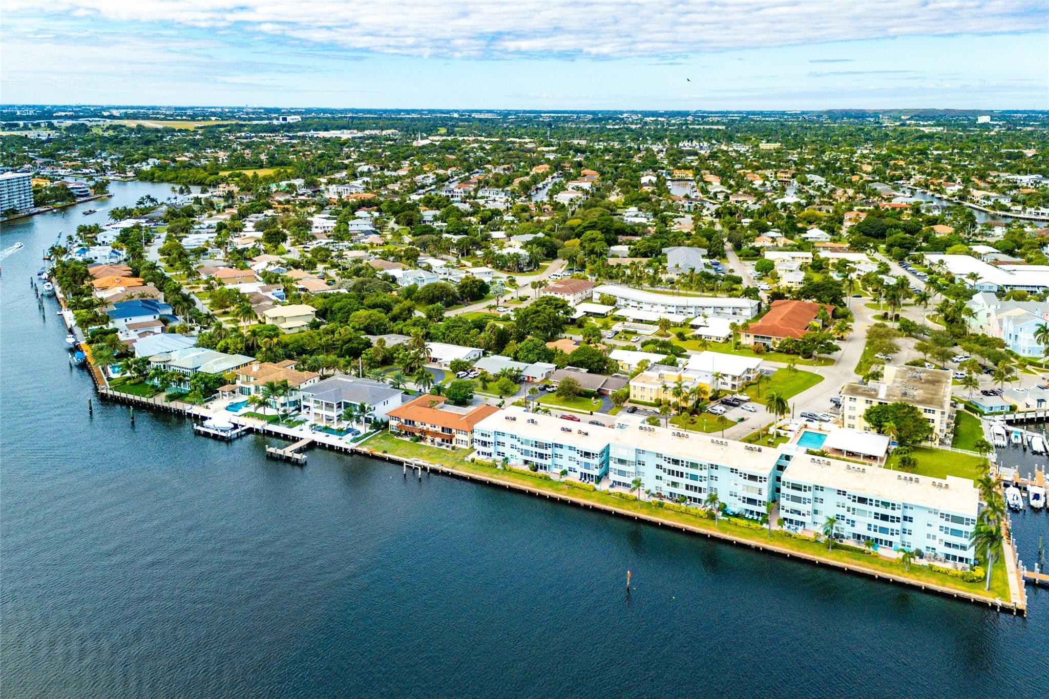2758 NE 30th #3A Lighthouse Point, FL 33064