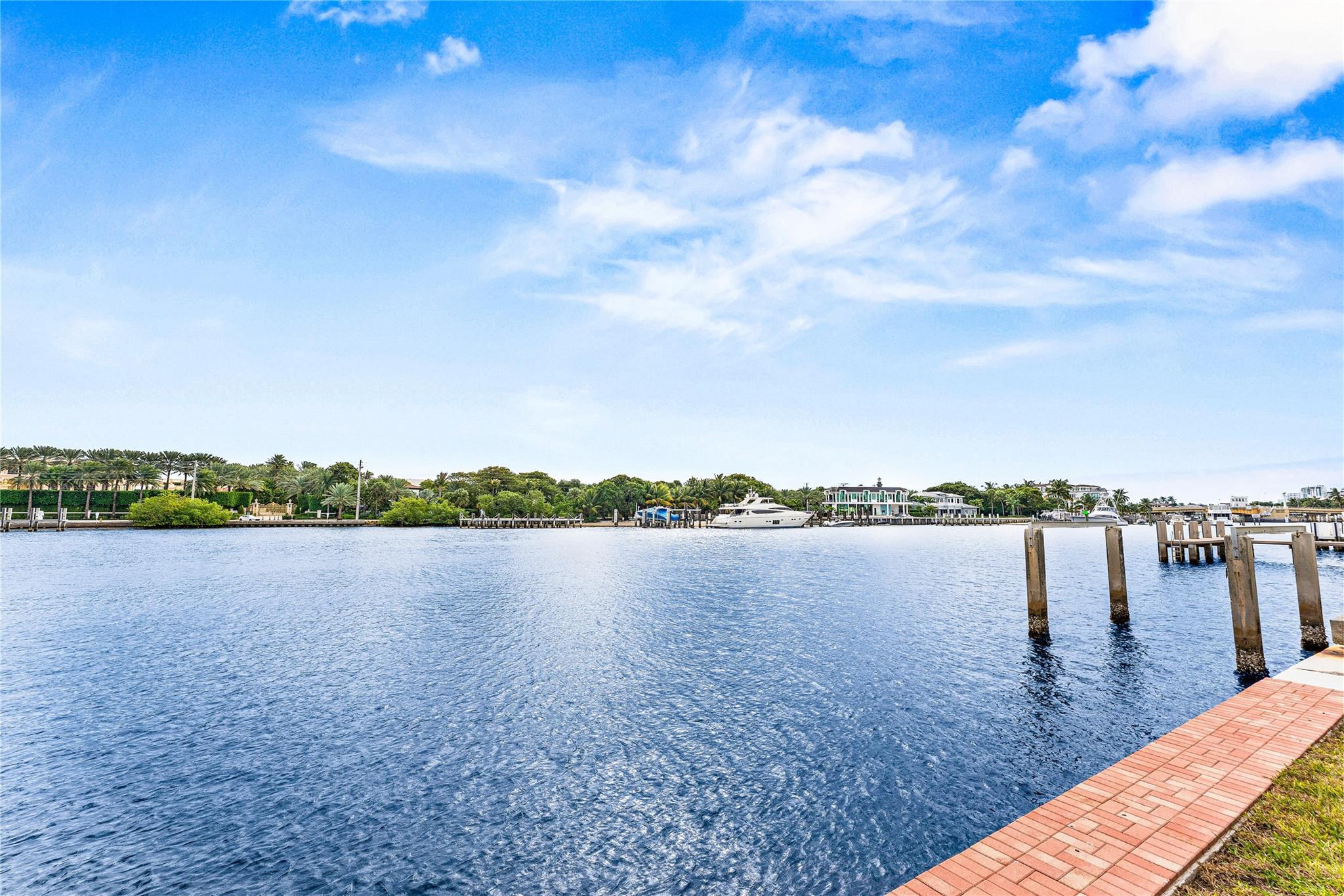 2758 NE 30th #3A Lighthouse Point, FL 33064