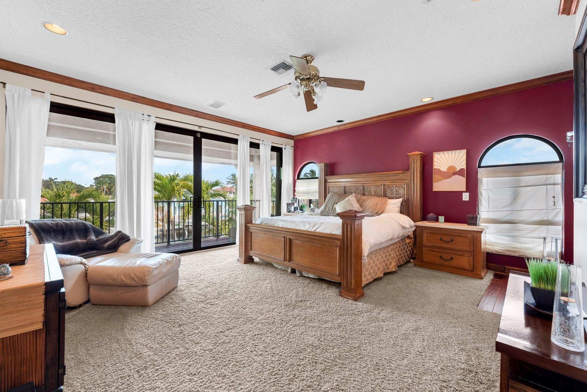 2865 NE 19th Pompano Beach, FL 33062