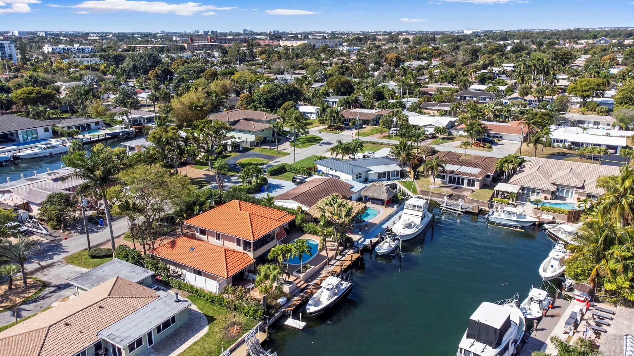 2865 NE 19th Pompano Beach, FL 33062