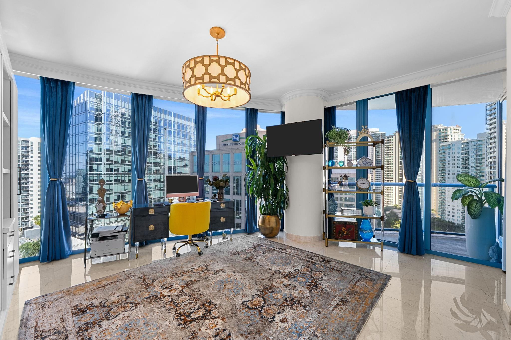 333 Las Olas #2308 Fort Lauderdale, FL 33301