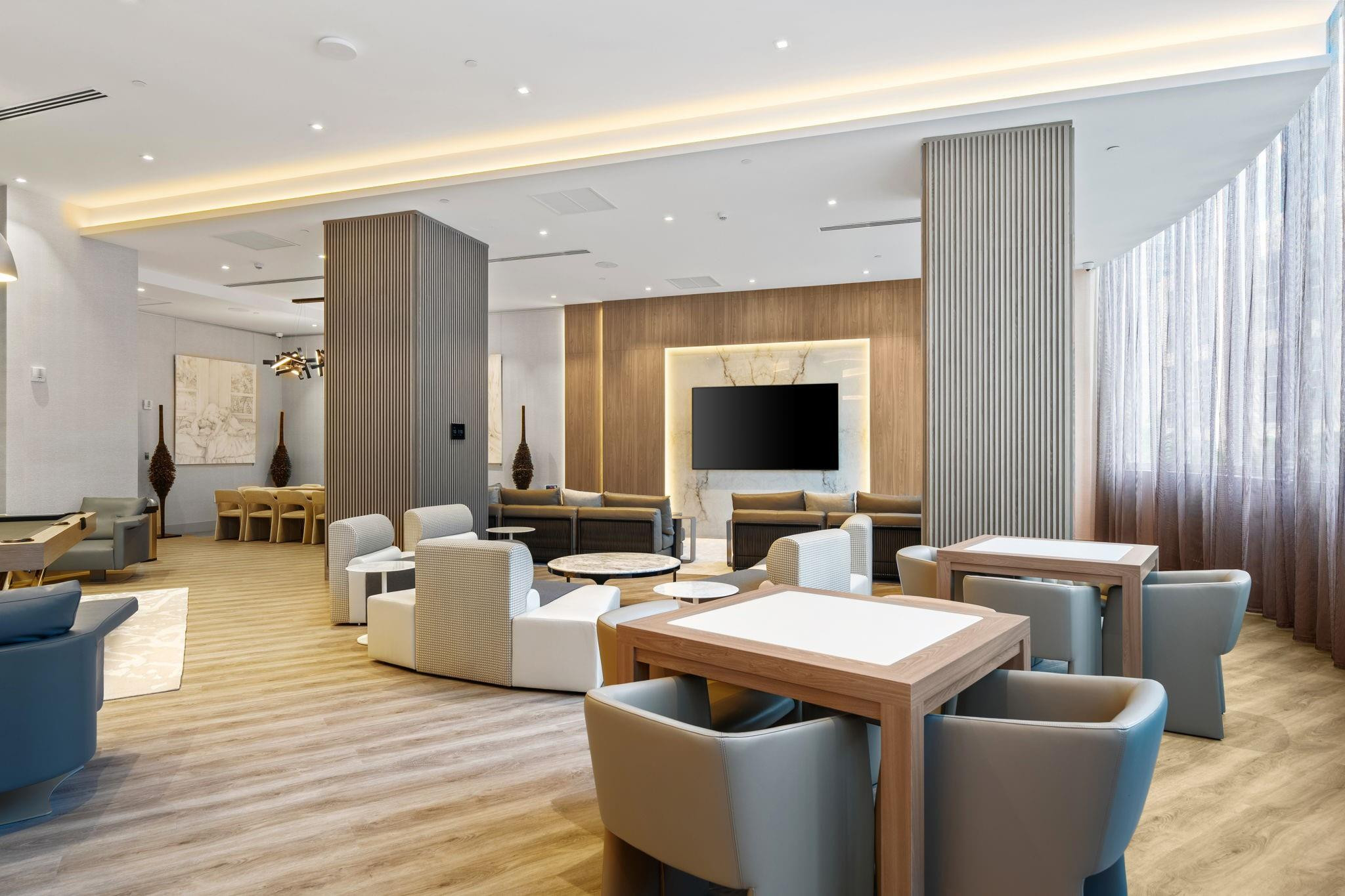 333 Las Olas #2308 Fort Lauderdale, FL 33301