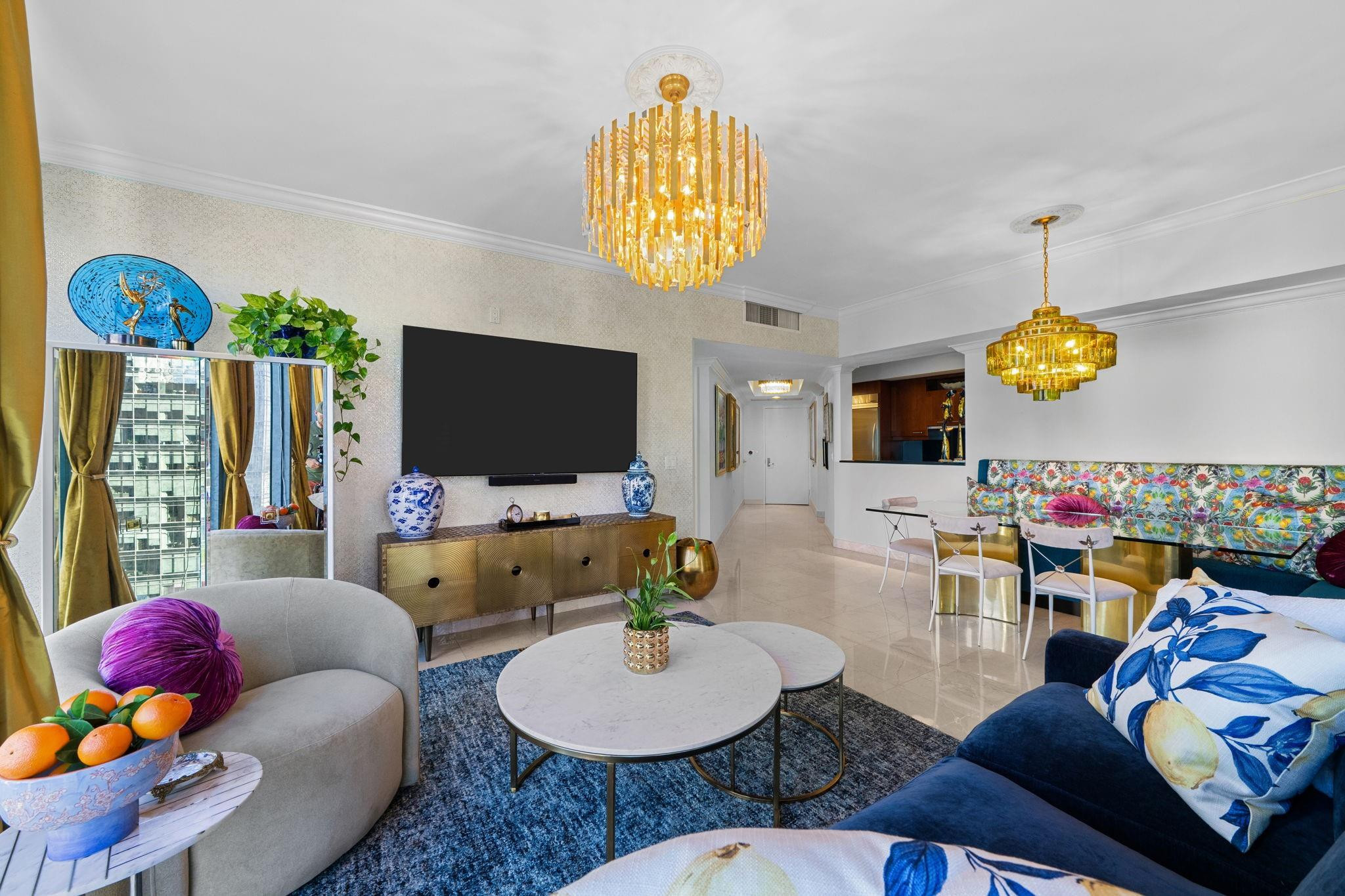 333 Las Olas #2308 Fort Lauderdale, FL 33301