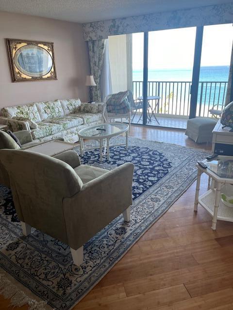 300 Ocean Trl Way #1008 Jupiter, FL 33477