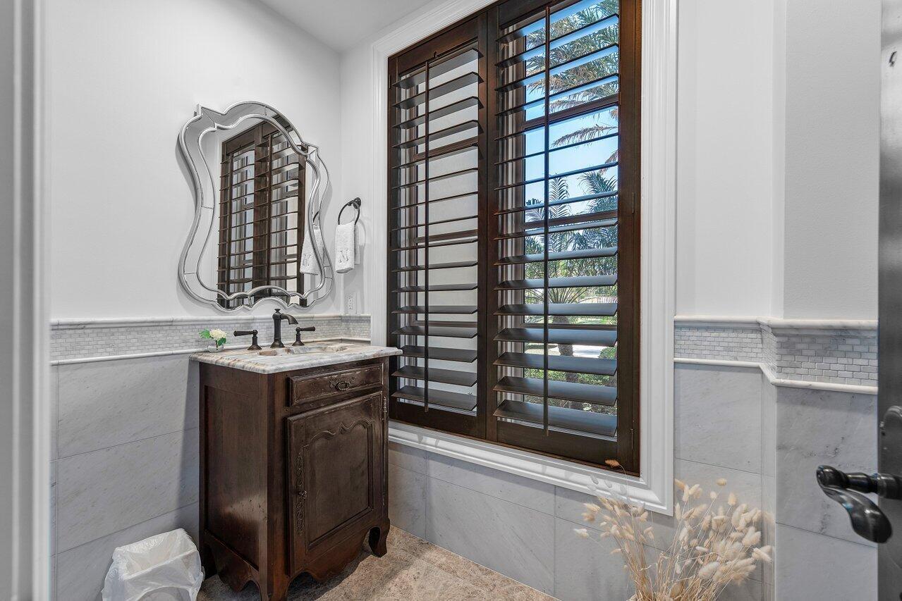 3015 SE Dune Dr Stuart, FL 34996 3015 SE Dune Dr Stuart, FL 34996