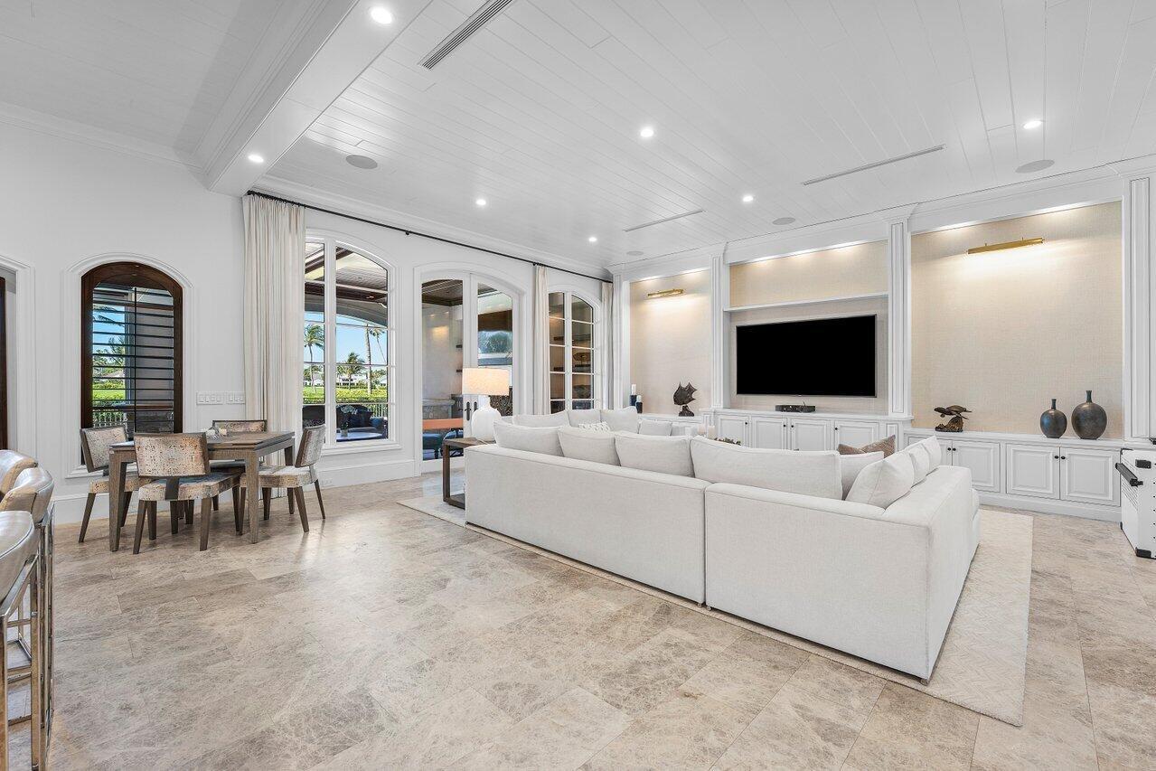 3015 SE Dune Dr Stuart, FL 34996 3015 SE Dune Dr Stuart, FL 34996