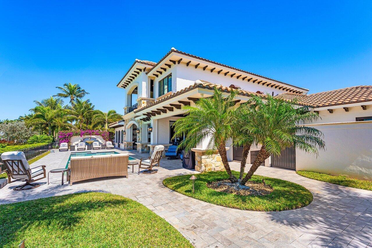 3015 SE Dune Dr Stuart, FL 34996 3015 SE Dune Dr Stuart, FL 34996