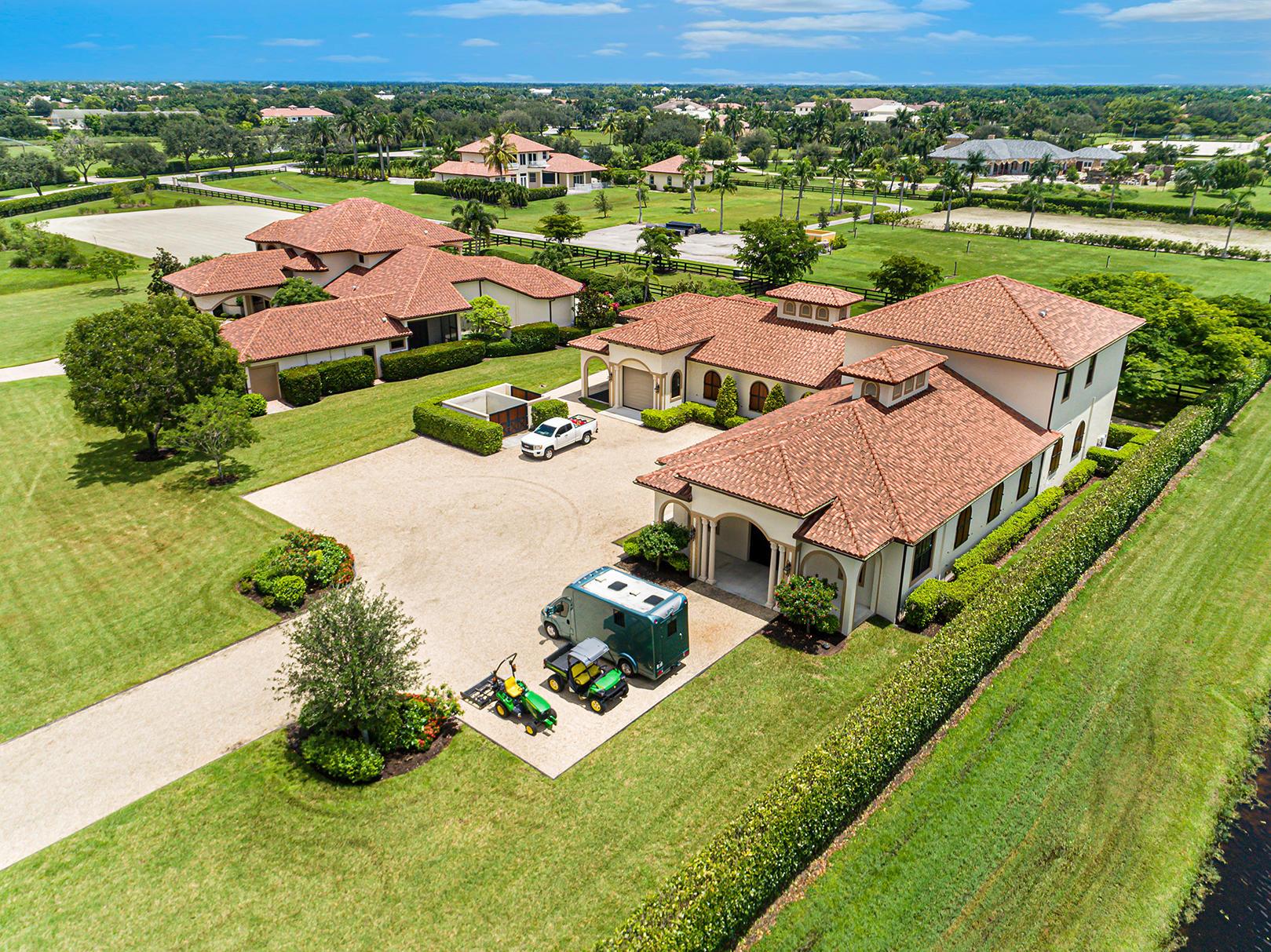 3310 Palm Bch Pt Blvd #(Barn & Apartment) Wellington, FL 33414