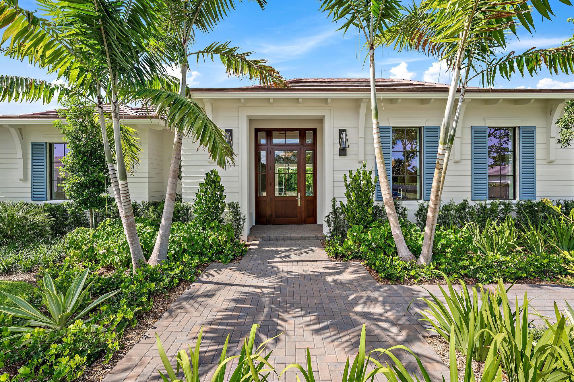 2916 Bluewater Cv