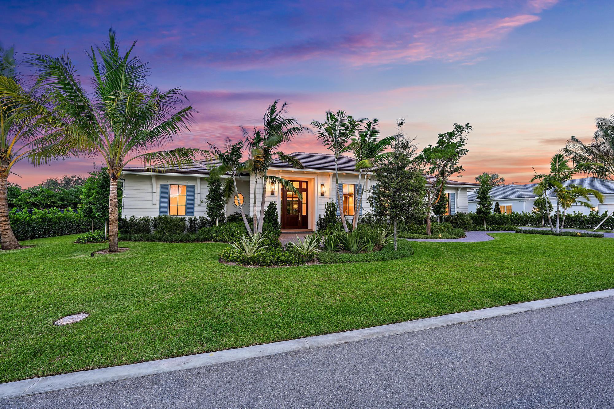 2916 Bluewater Cv Gulfstream, FL 33483