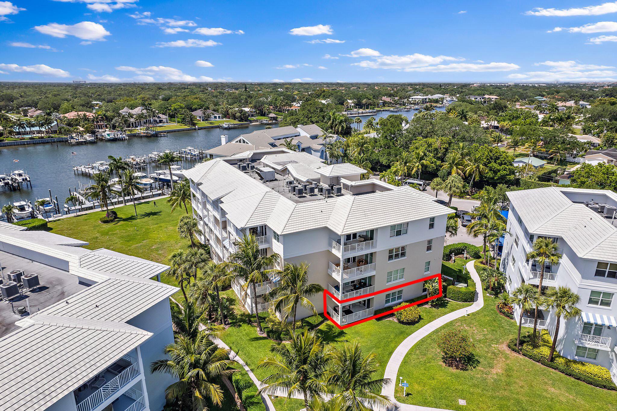 411 Bay Colony Dr #& Slip 32