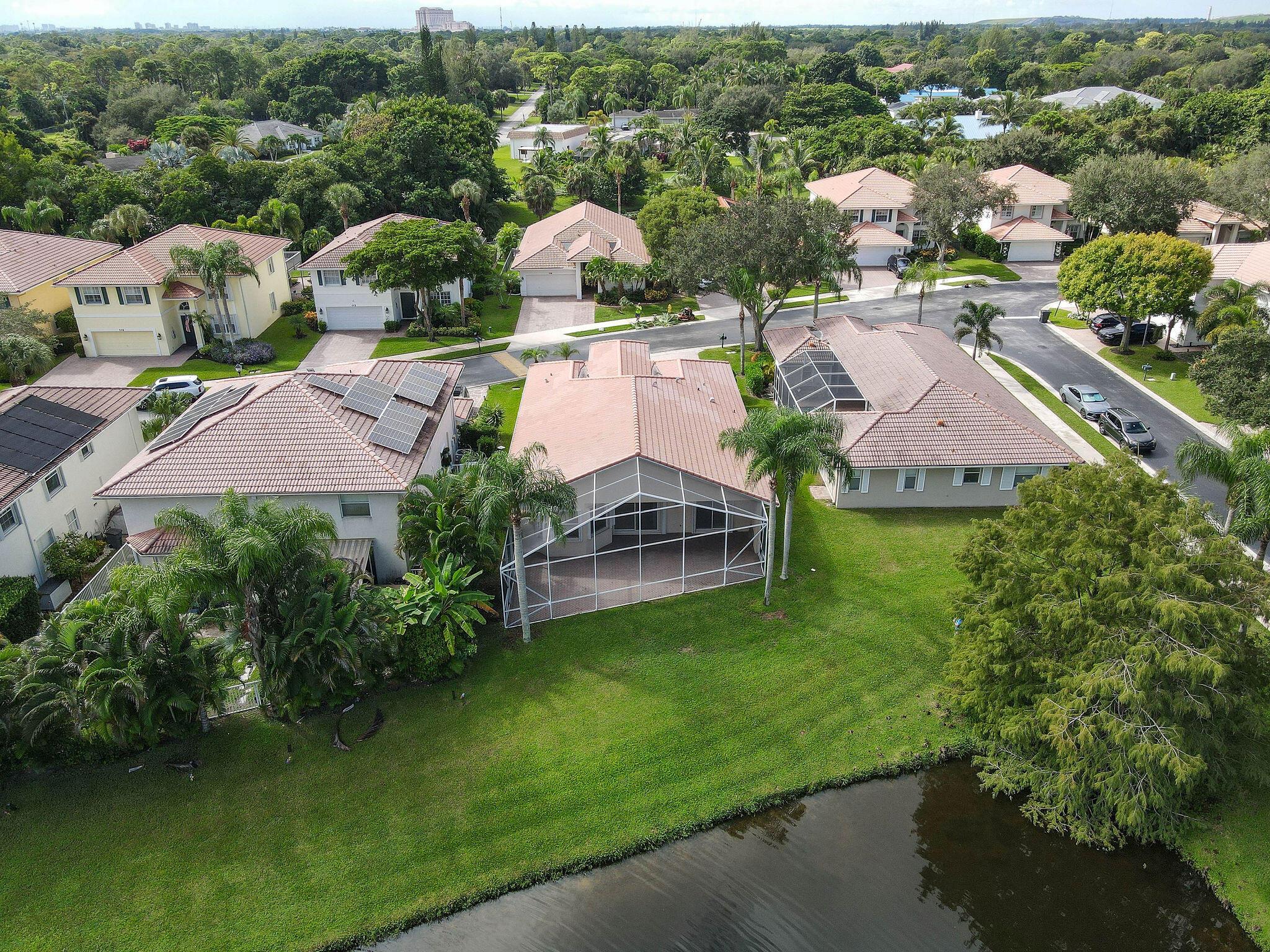 148 Hidden Holw Dr