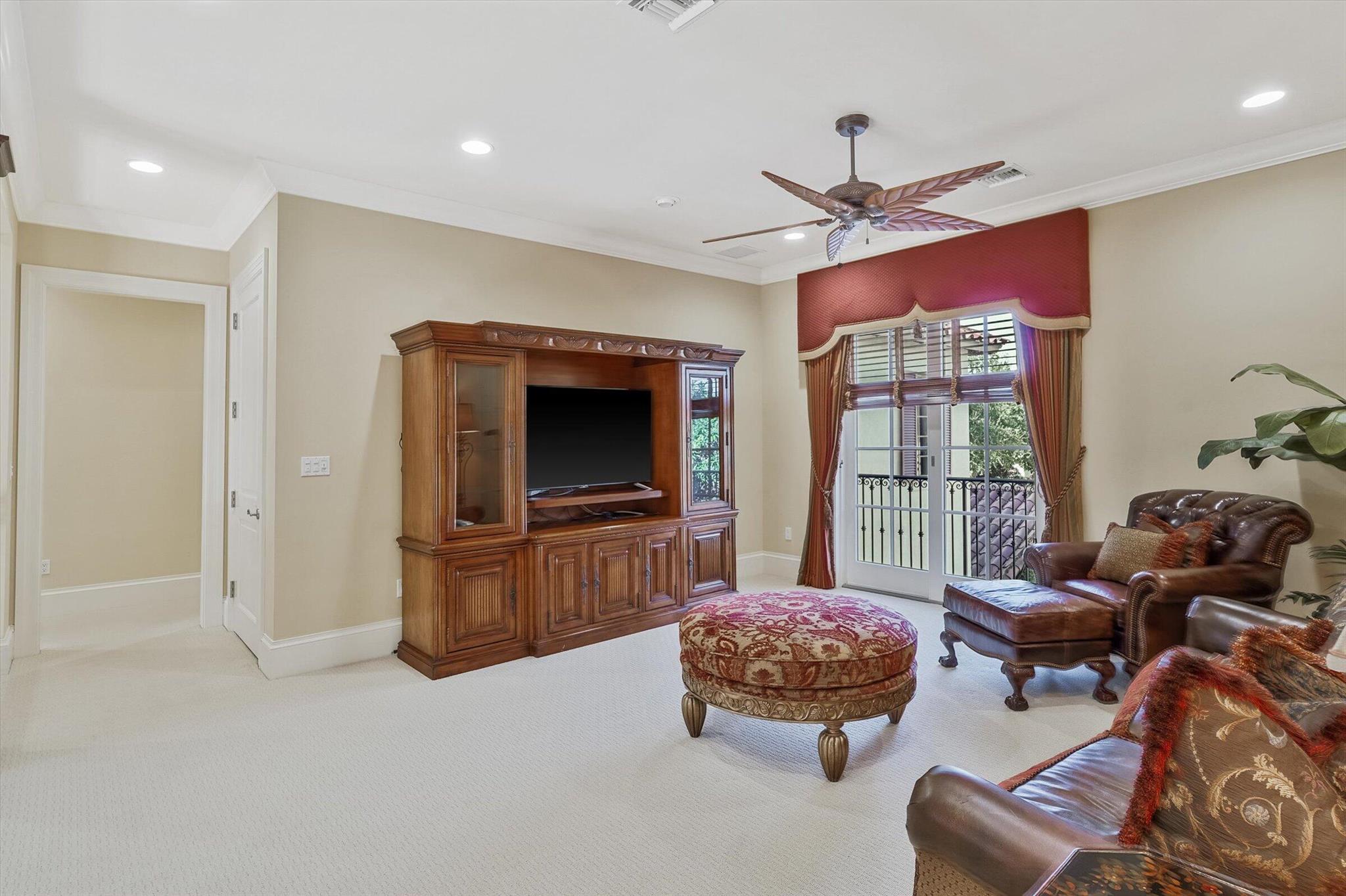 523 Bald Eagle Dr Jupiter, FL 33477