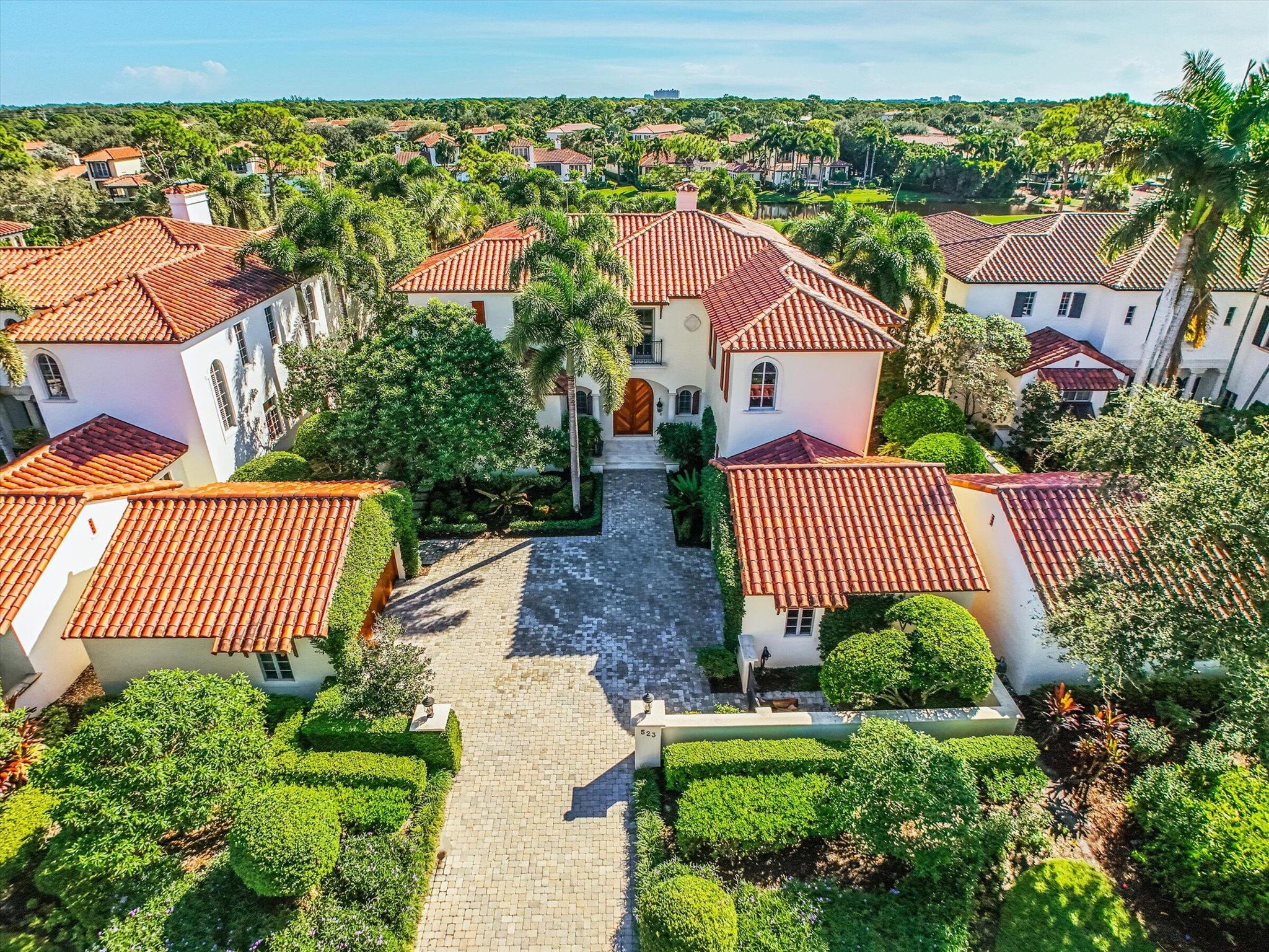 523 Bald Eagle Dr Jupiter, FL 33477