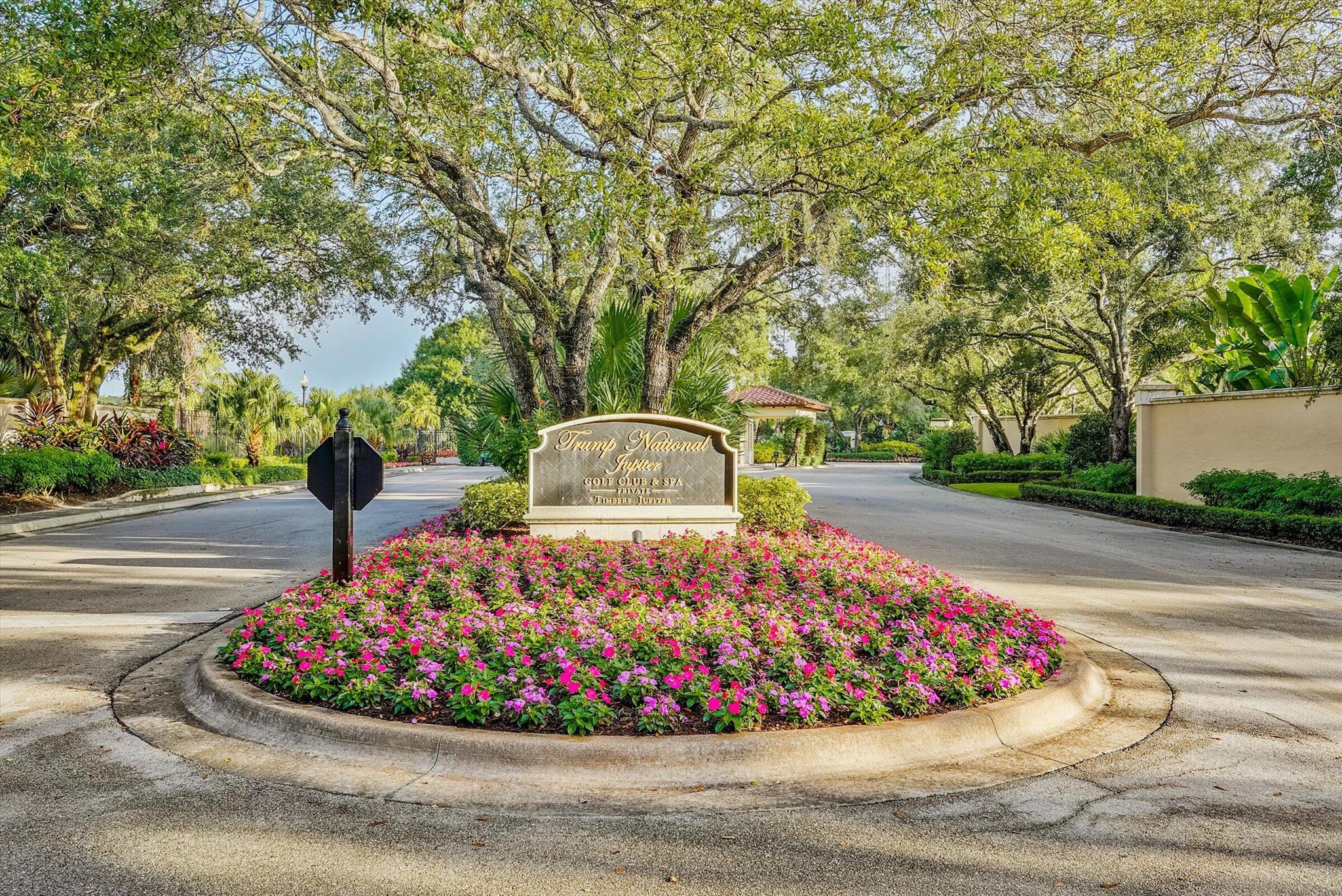 523 Bald Eagle Dr Jupiter, FL 33477