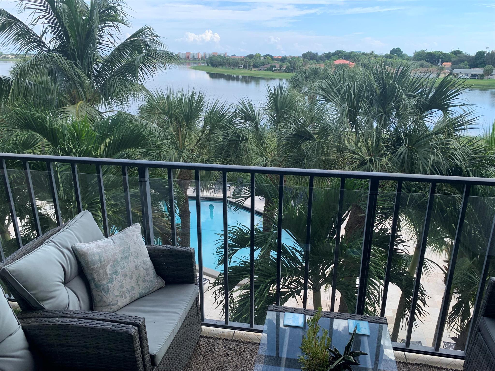 1830 Embassy Dr #412