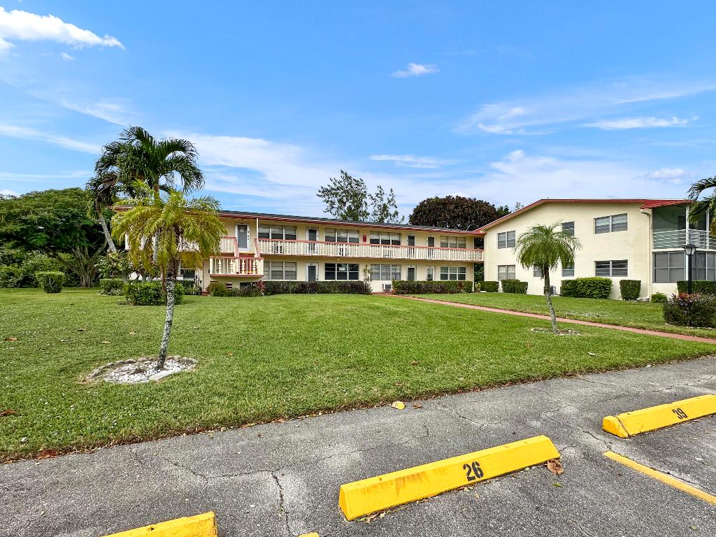 47 Camden B West Palm Beach, FL 33417