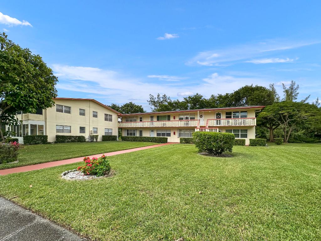 47 Camden B West Palm Beach, FL 33417