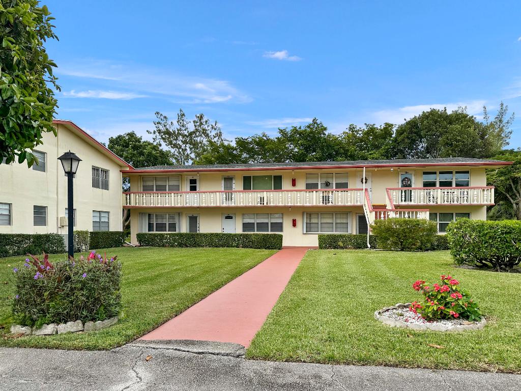 47 Camden B West Palm Beach, FL 33417