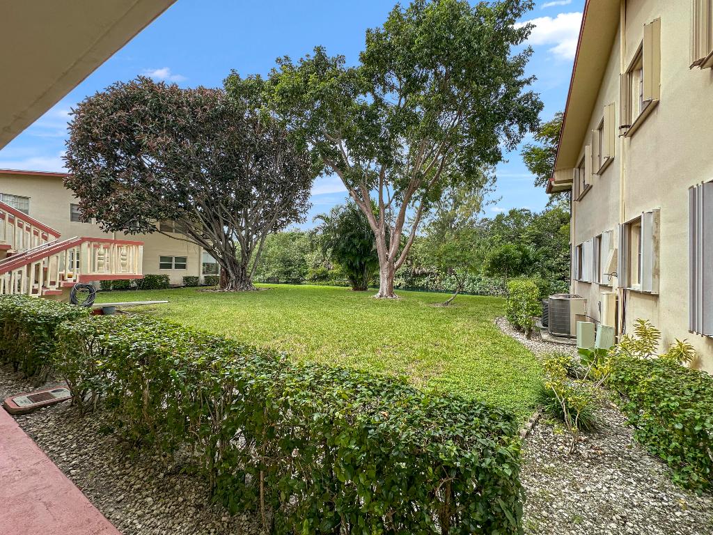 47 Camden B West Palm Beach, FL 33417