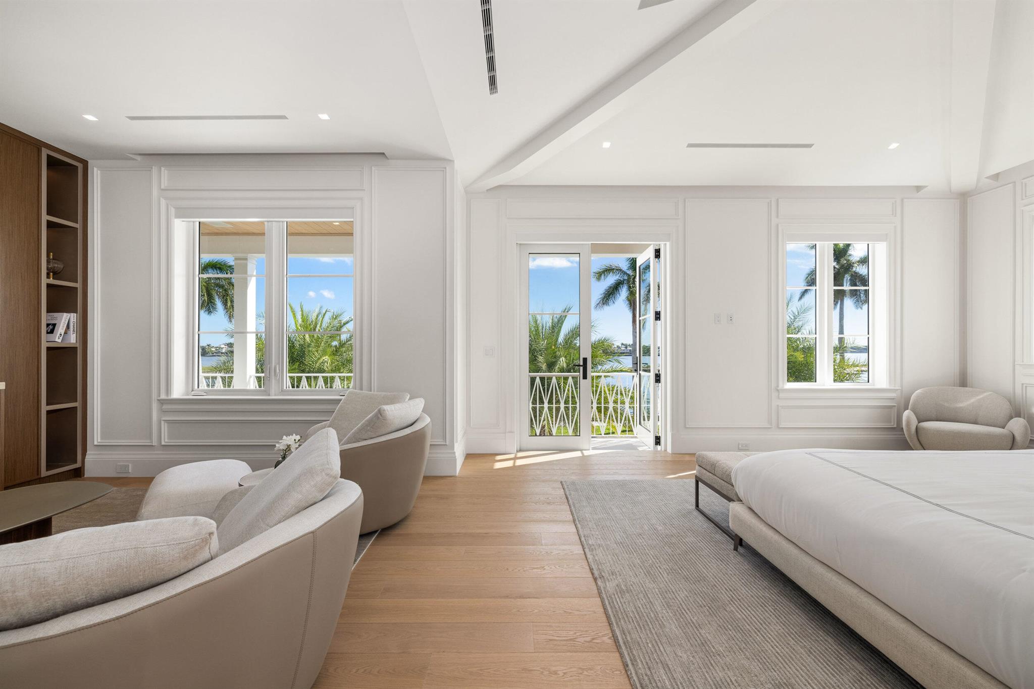 2415 S Flagler Dr West Palm Beach, FL 33401