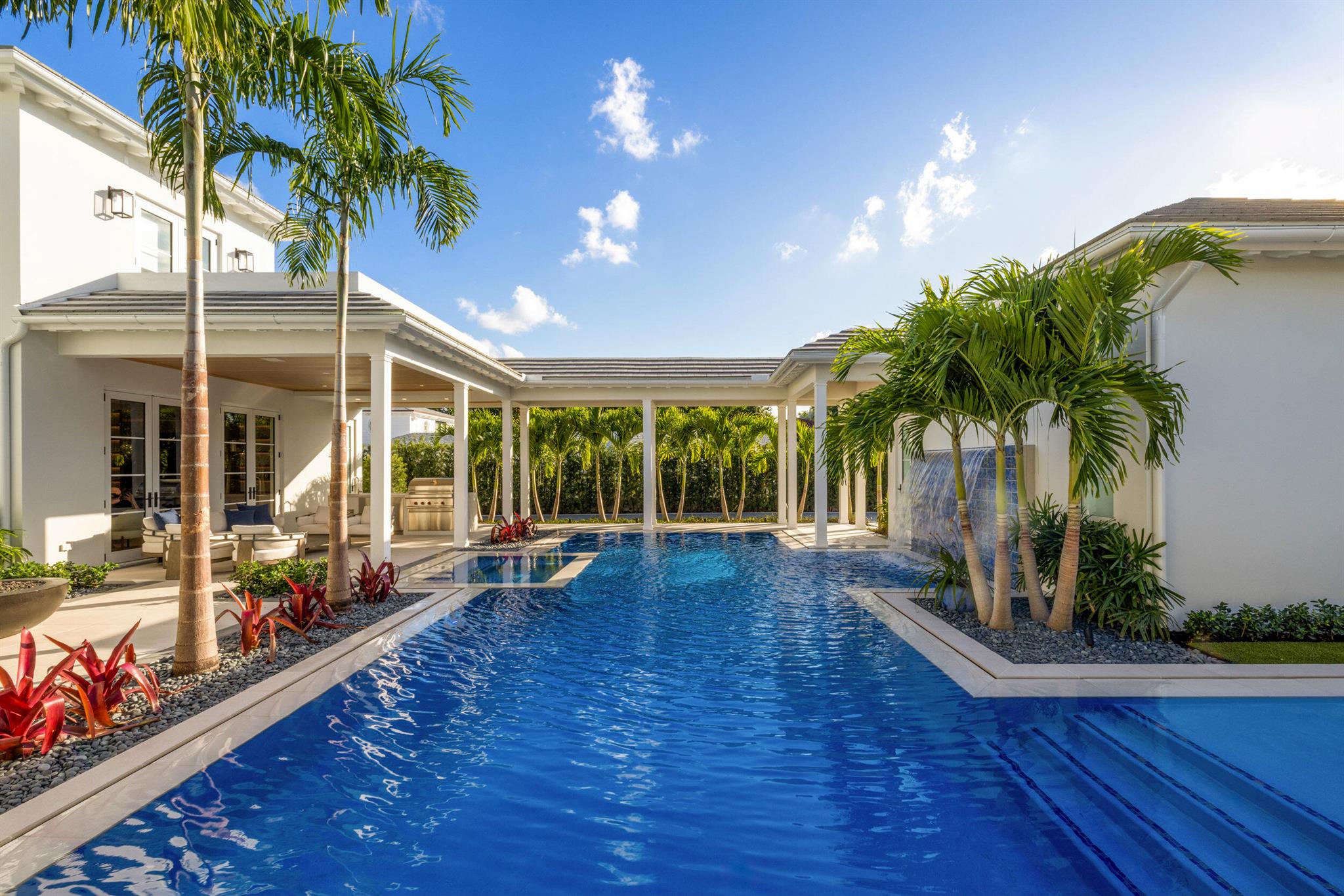 2415 S Flagler Dr West Palm Beach, FL 33401