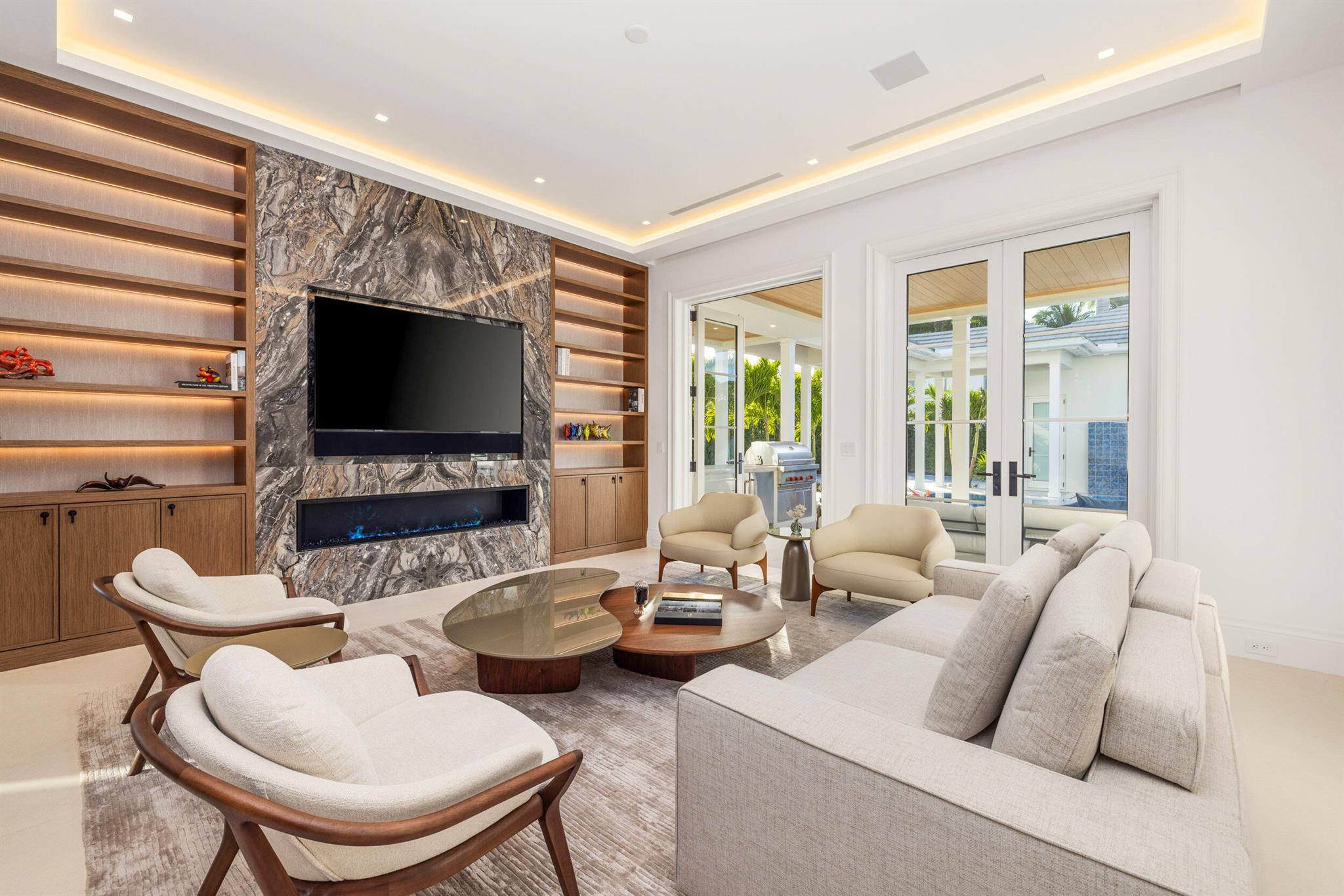 2415 S Flagler Dr West Palm Beach, FL 33401