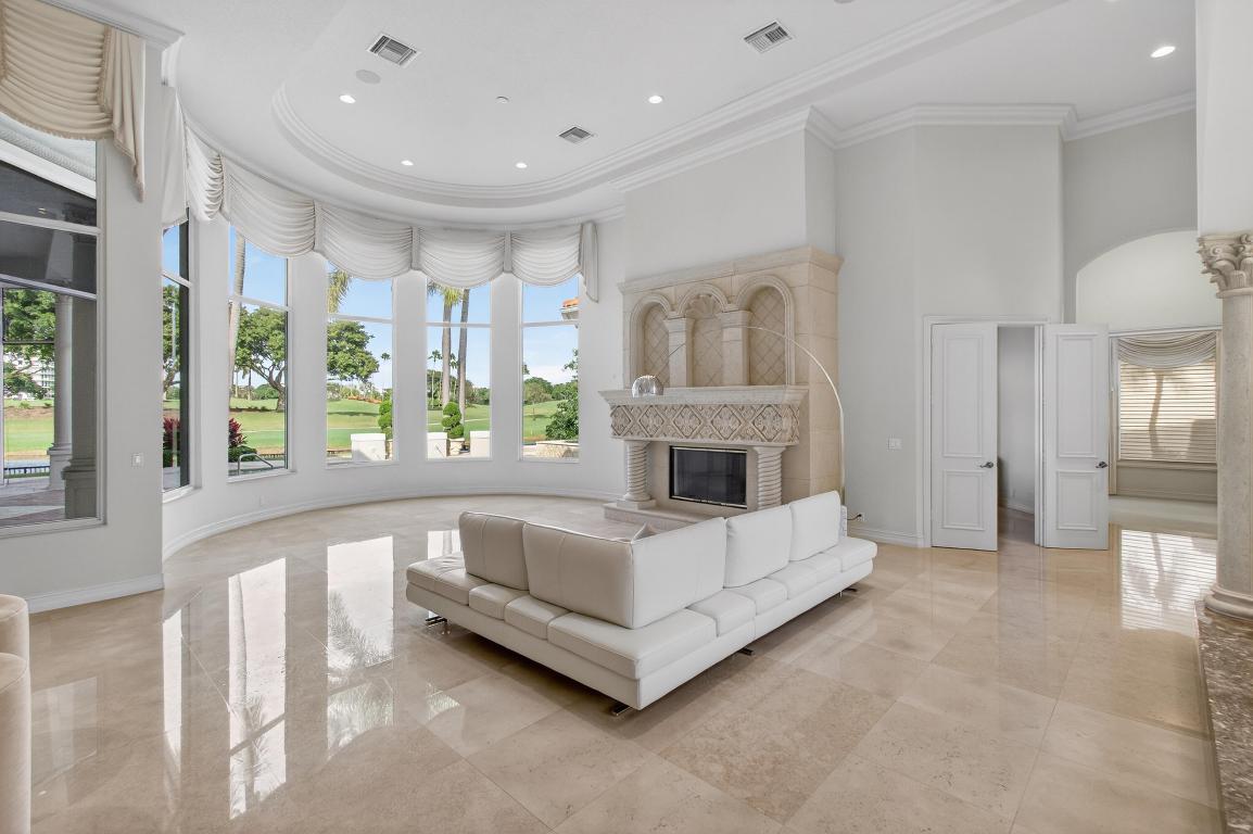 331 Mizner Lk Estates Boca Raton, FL 33432