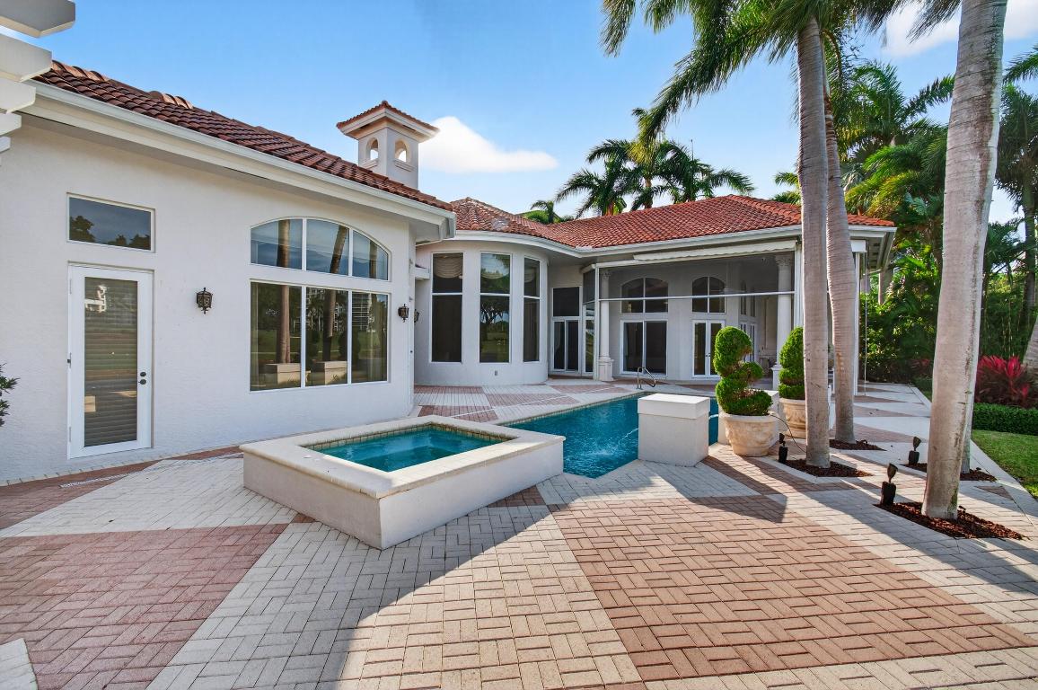 331 Mizner Lk Estates Boca Raton, FL 33432
