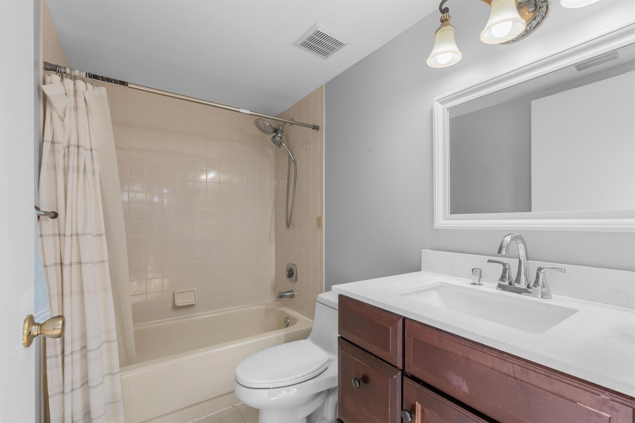 4145 Village Dr #D Delray Beach, FL 33445