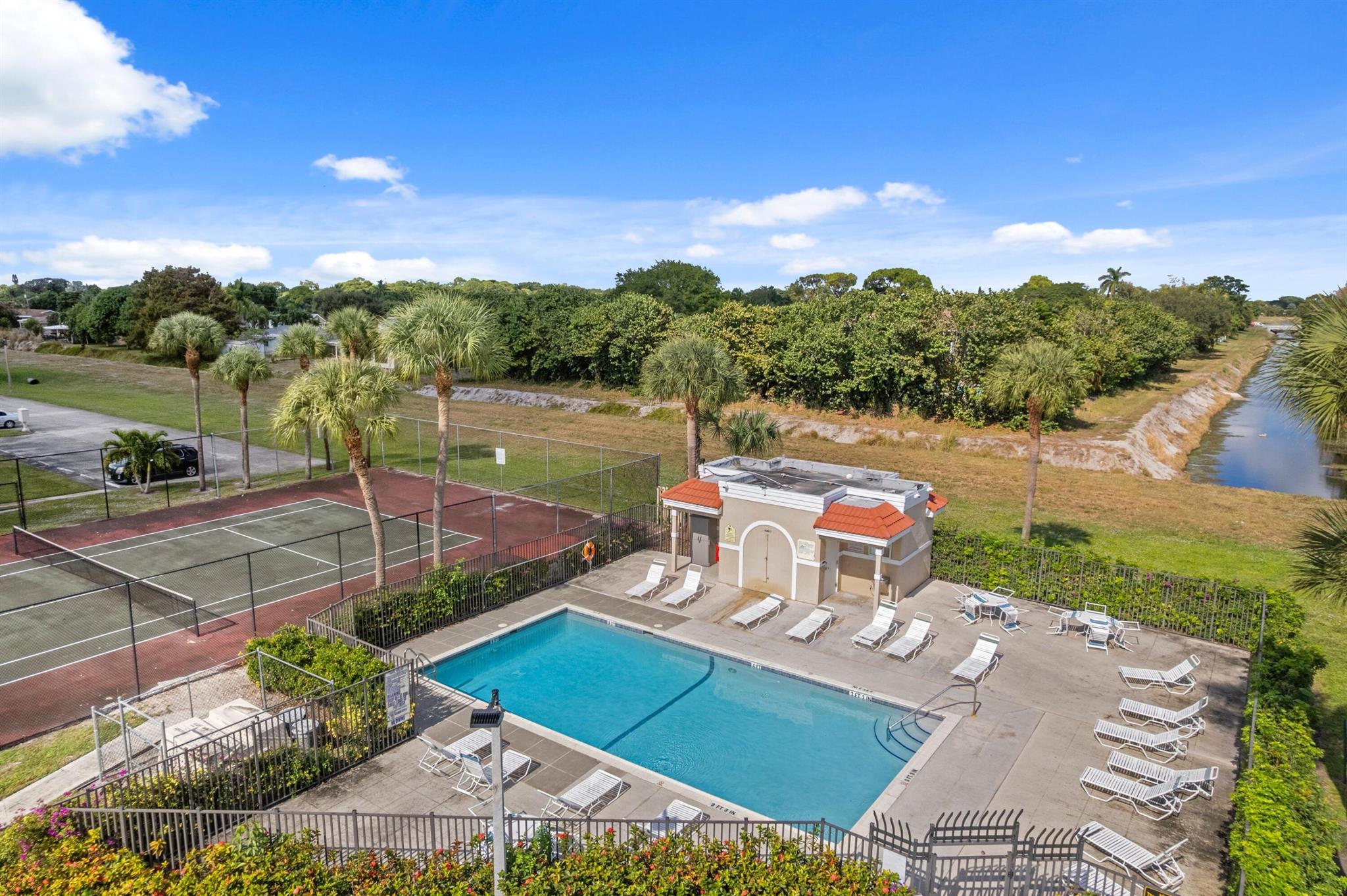 4145 Village Dr #D Delray Beach, FL 33445