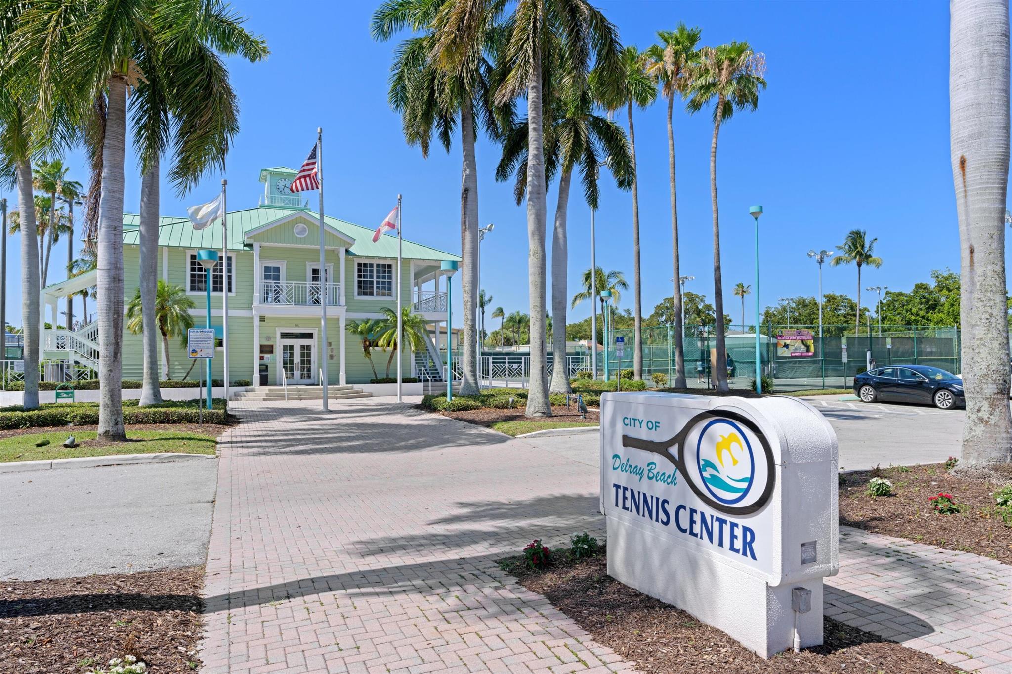 4145 Village Dr #D Delray Beach, FL 33445