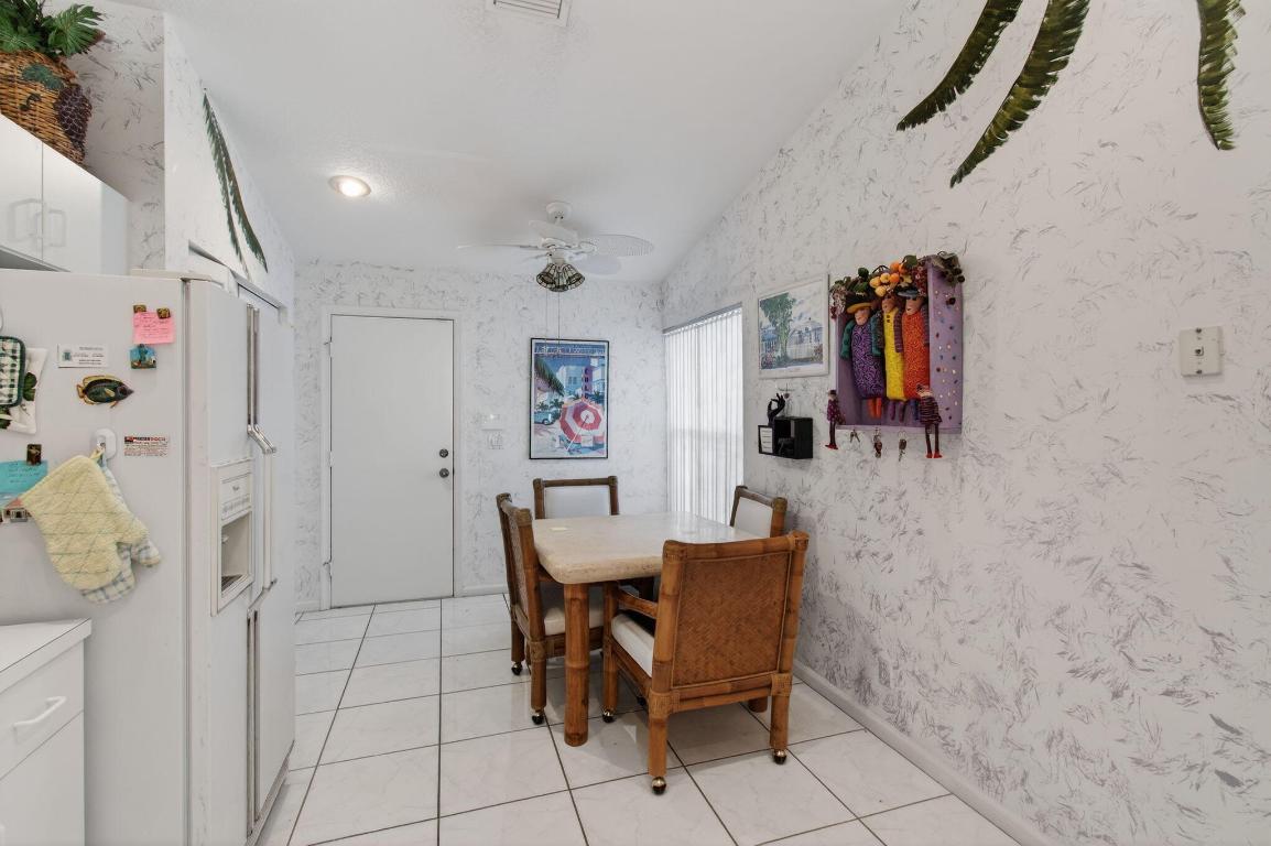 6077 Brightwater Ter Boynton Beach, FL 33437